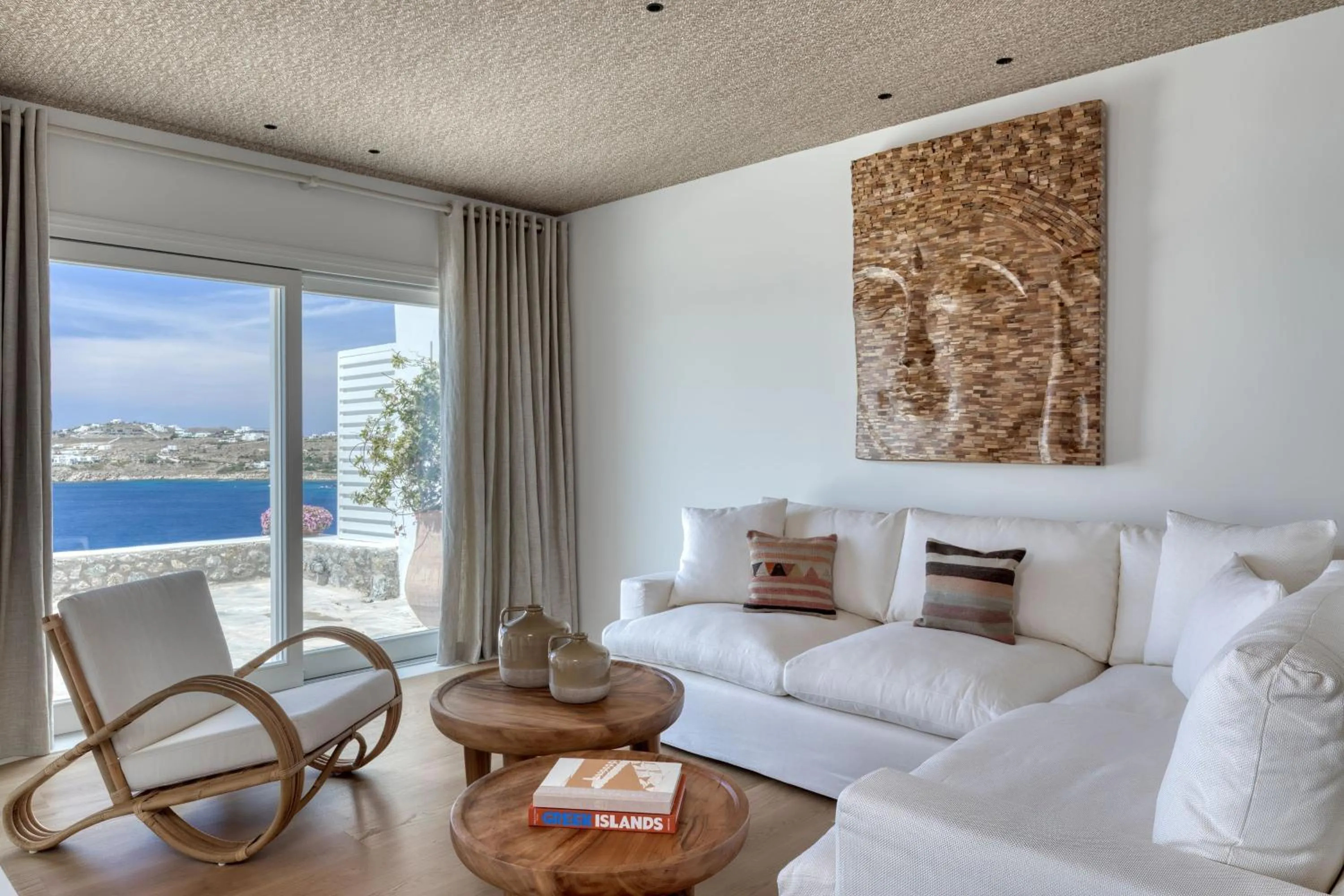 Living room, Bed in Santa Marina, A Luxury Collection Resort, Mykonos