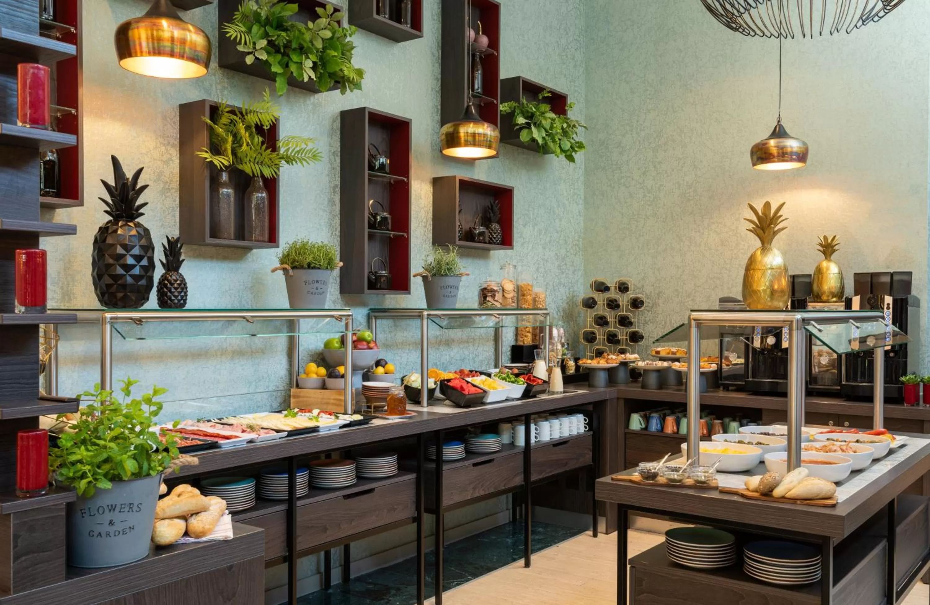 Buffet breakfast in Leonardo Hotel Madrid City Center