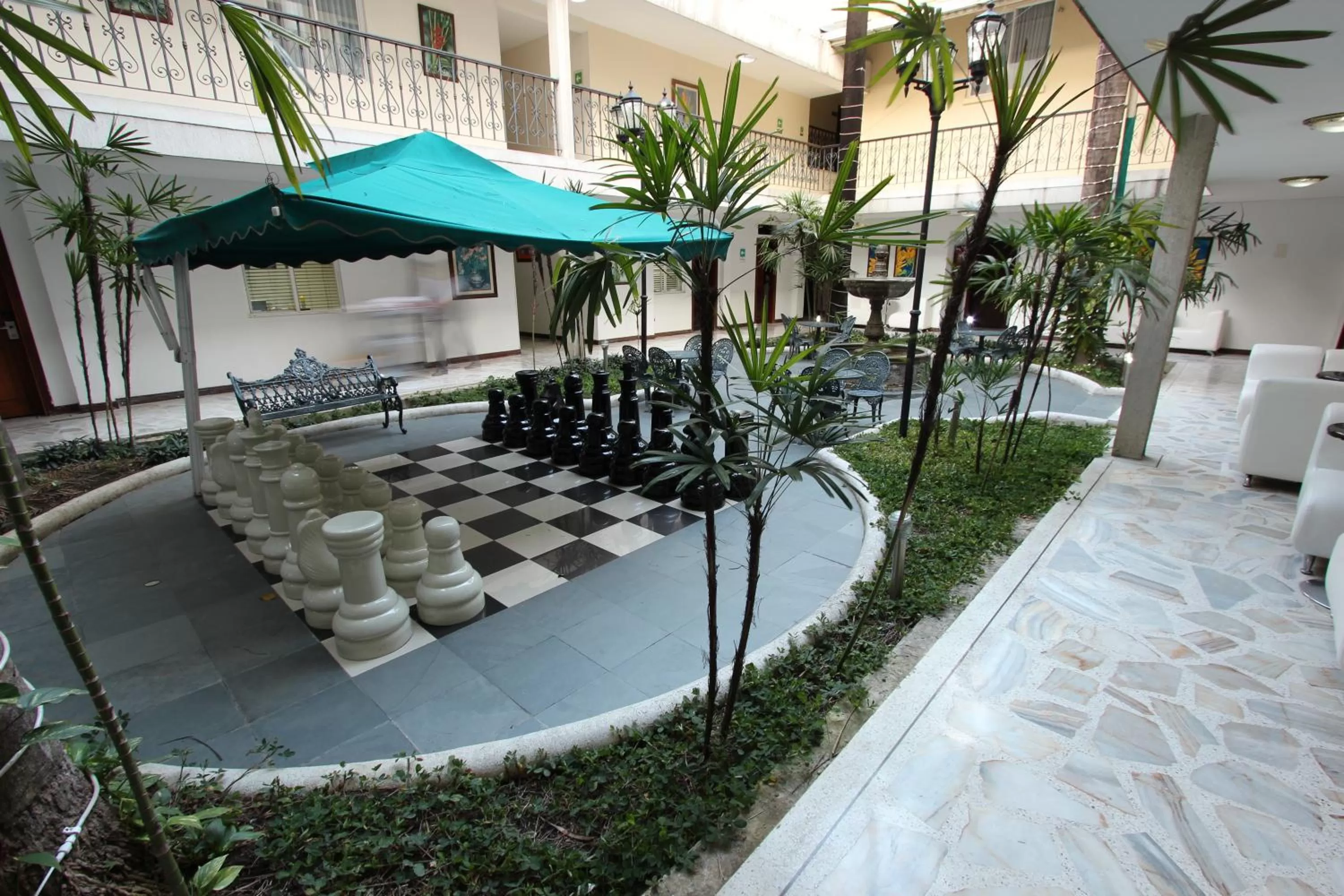 Garden view in Hotel San Fernando Real