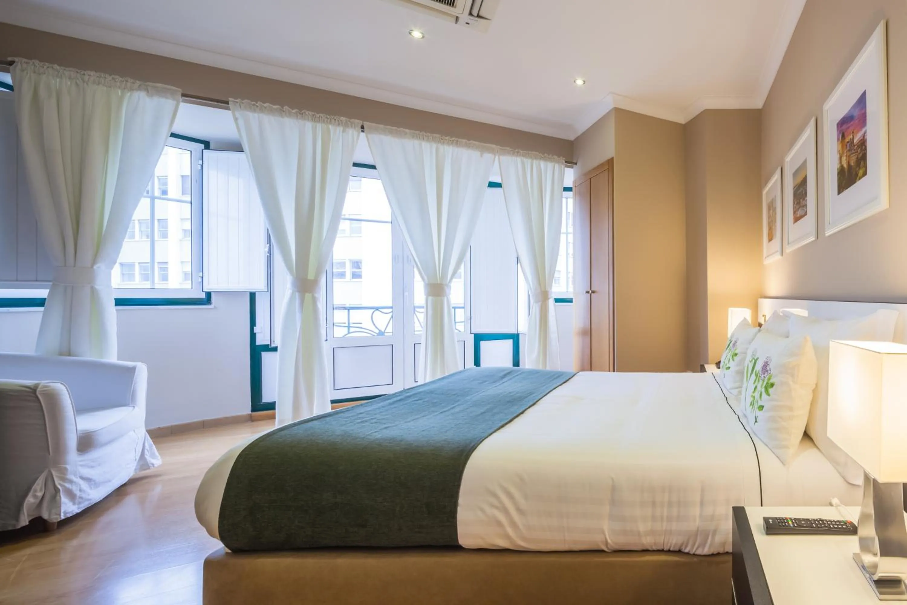 Bedroom, Bed in Vila Nova Guesthouse