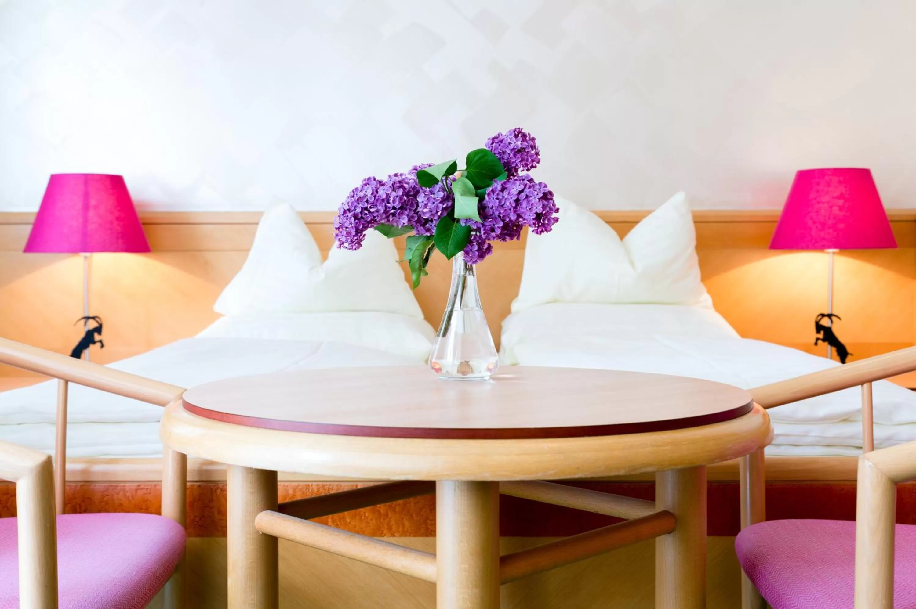 Photo of the whole room in Hotel Schrofenstein