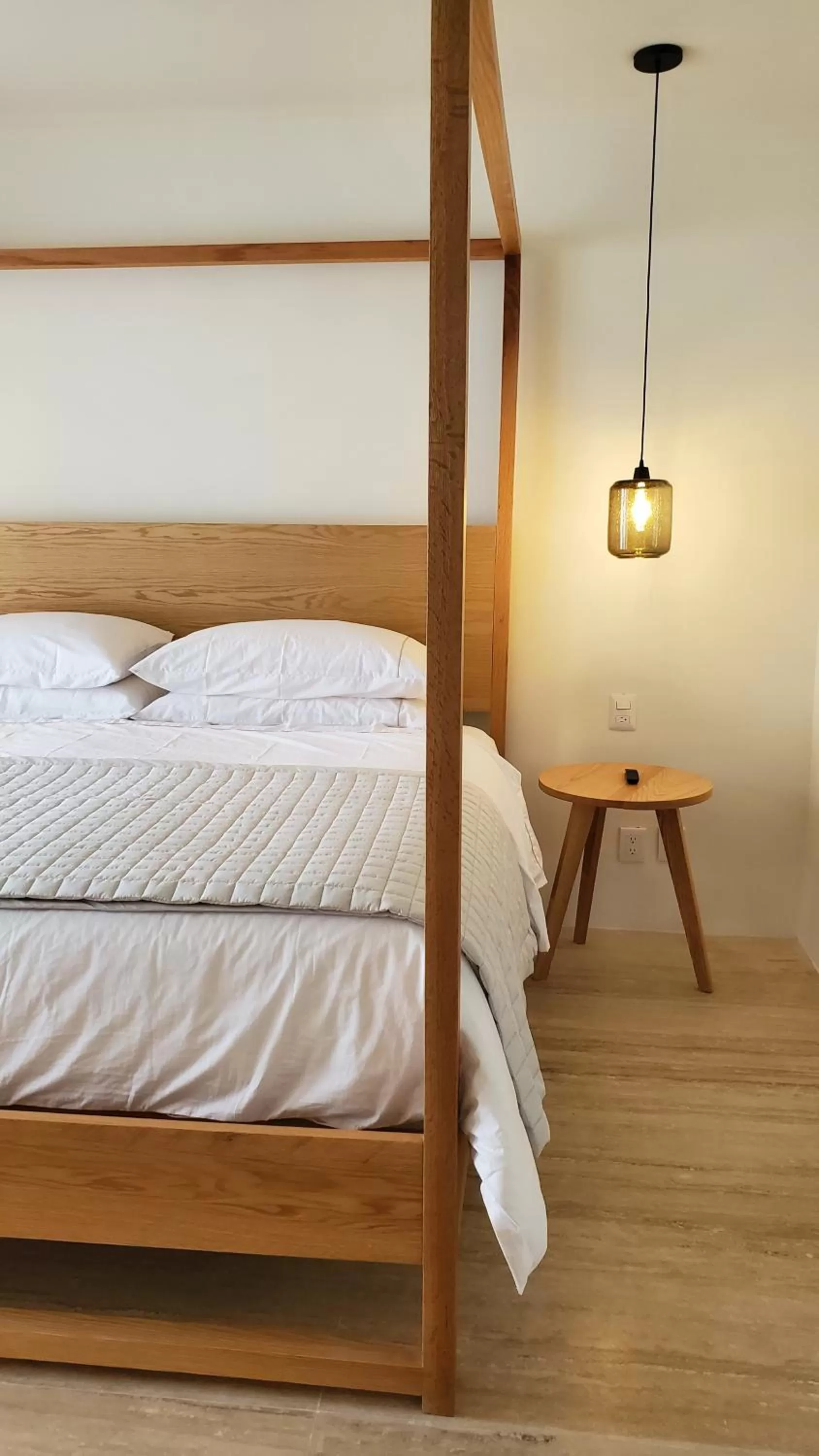 Bed in Hotel Secreto