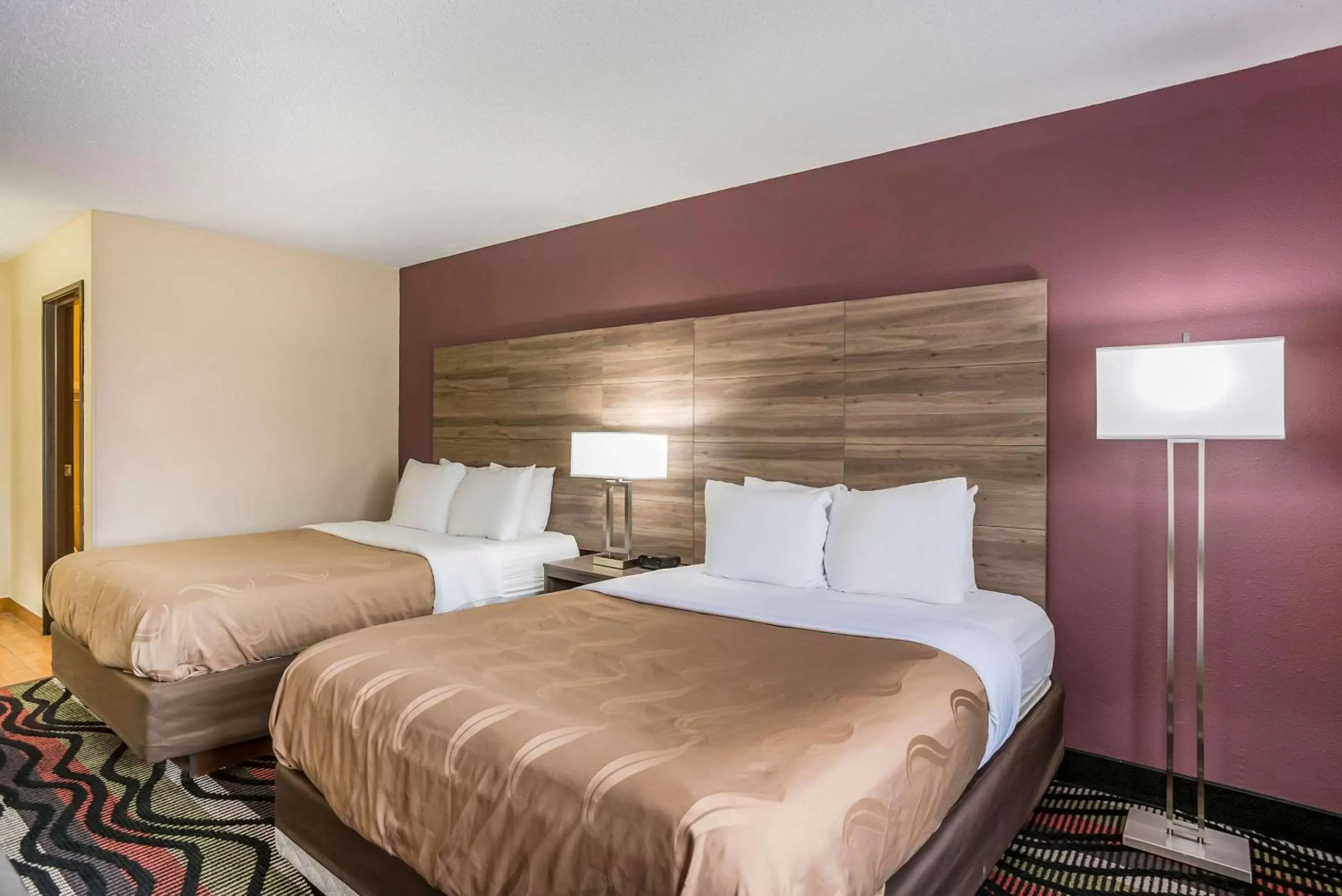 Photo of the whole room, Bed in Quality Inn Cedar Rapids South