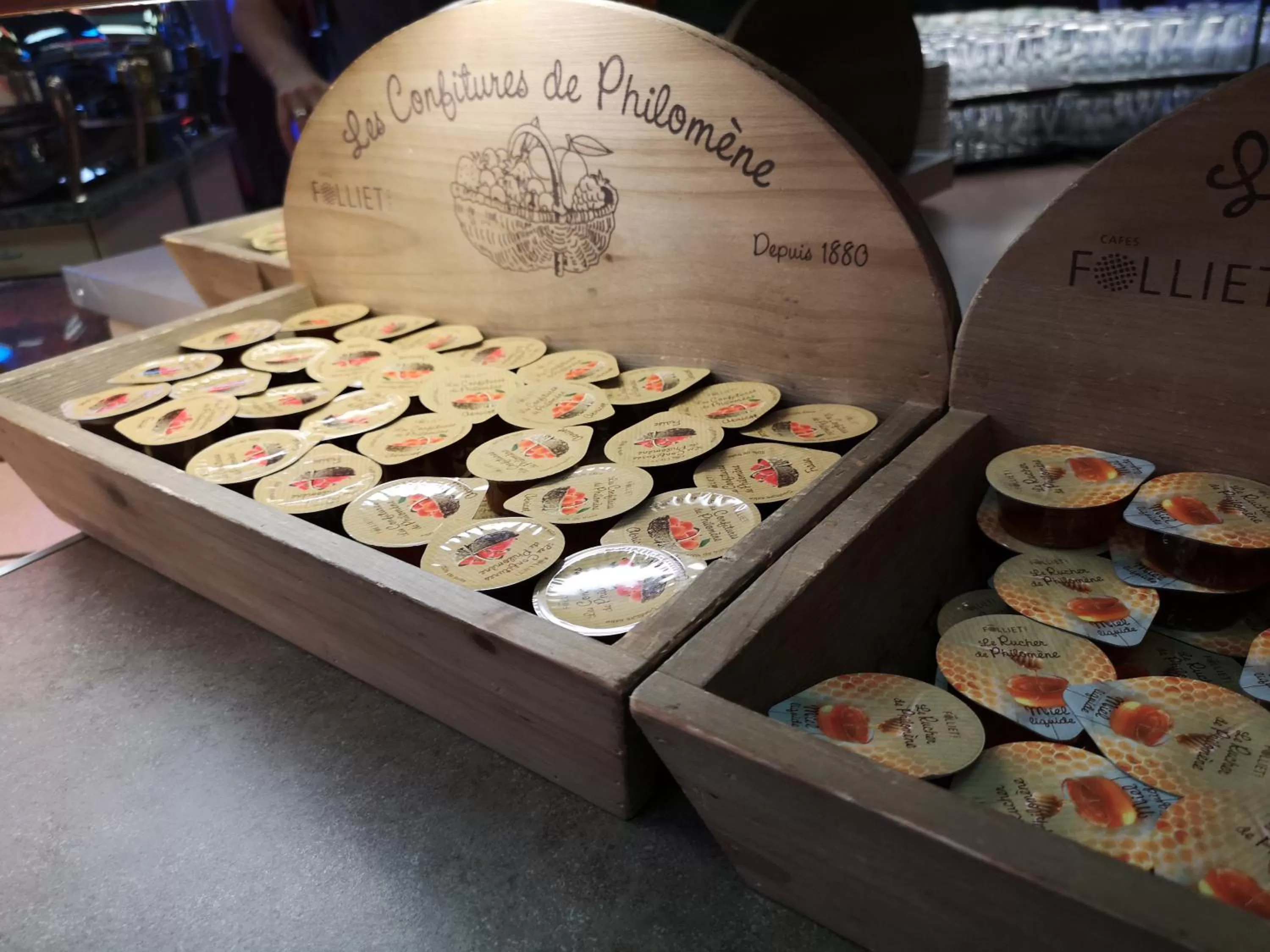 Breakfast in Hôtel Siatel Besançon Chateaufarine