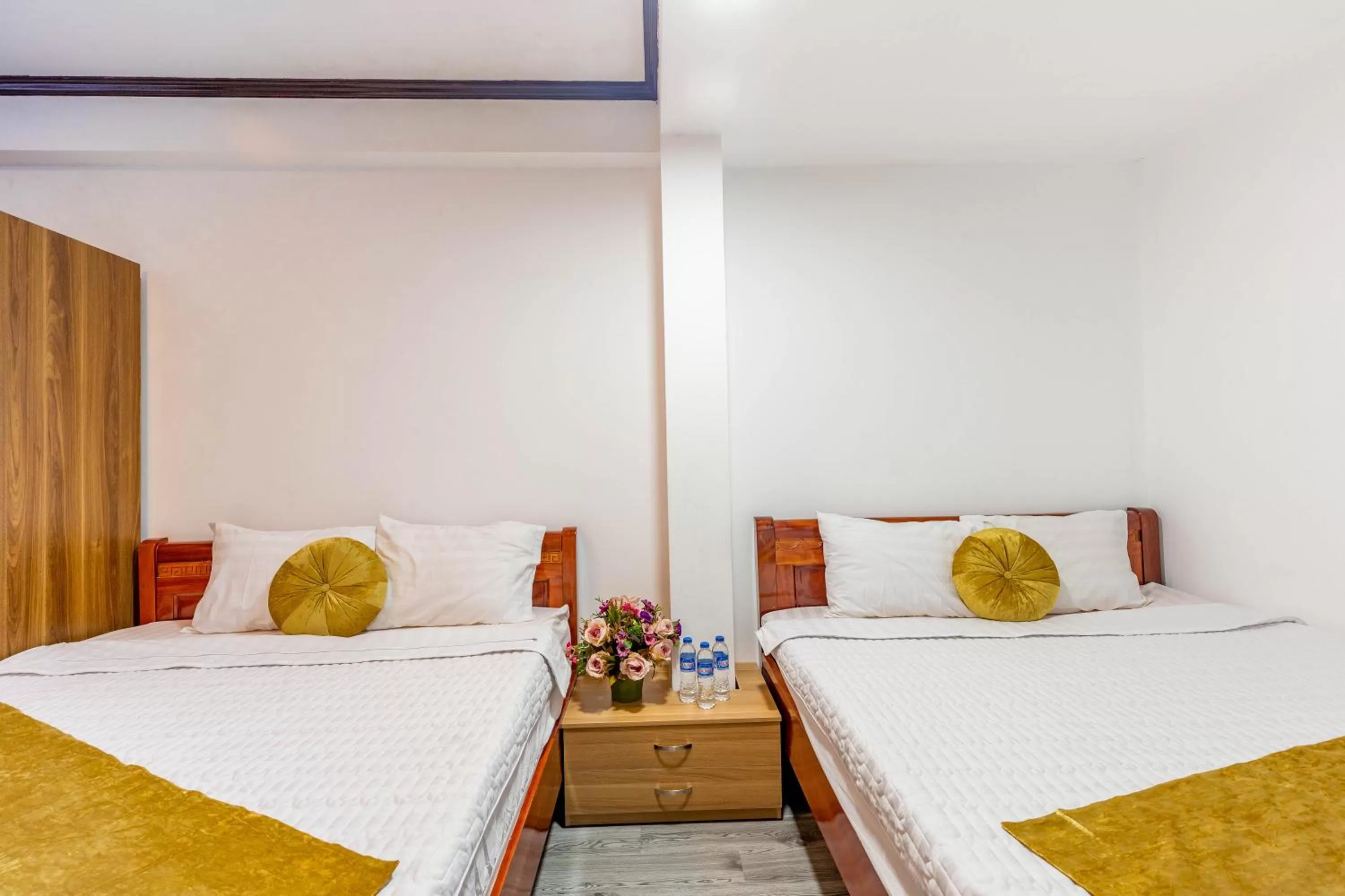 Bed in Hanoi View Legend Hotel