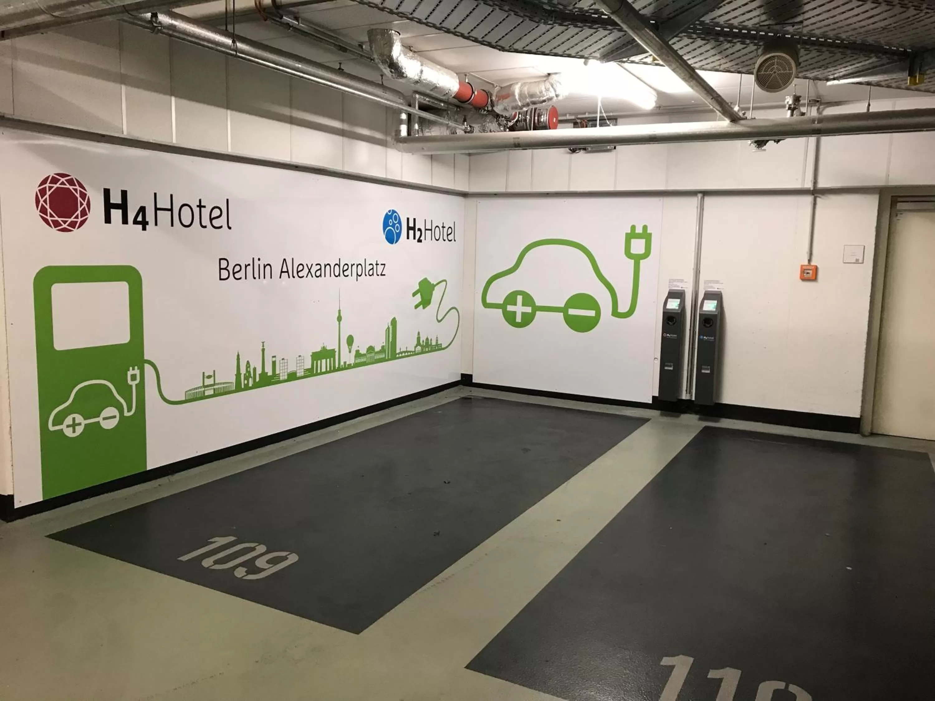 Decorative detail in H4 Hotel Berlin Alexanderplatz