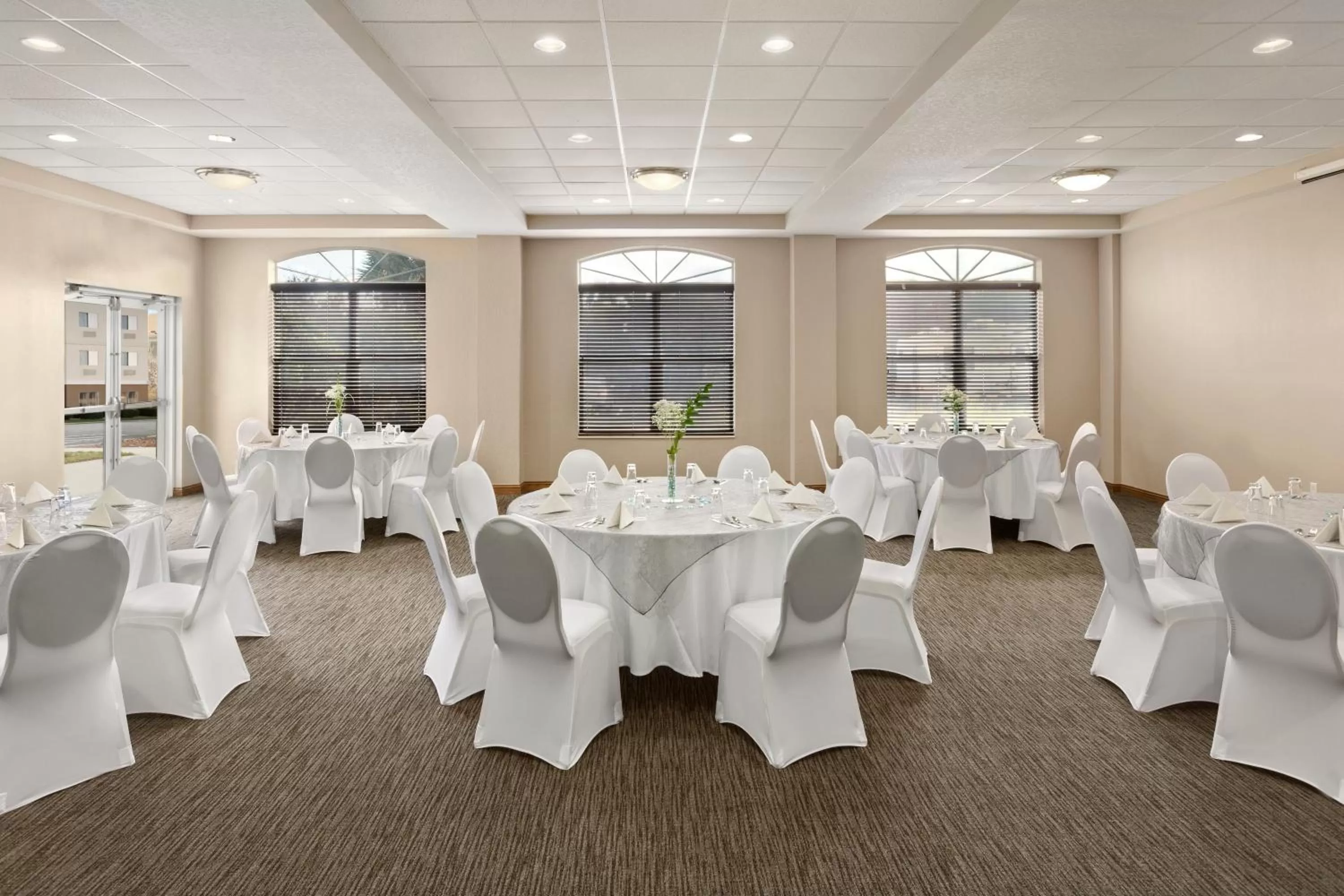 Meeting/conference room in Country Inn & Suites by Radisson, Port Canaveral, FL
