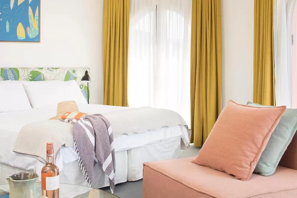 Bed in Hotel Ravesis