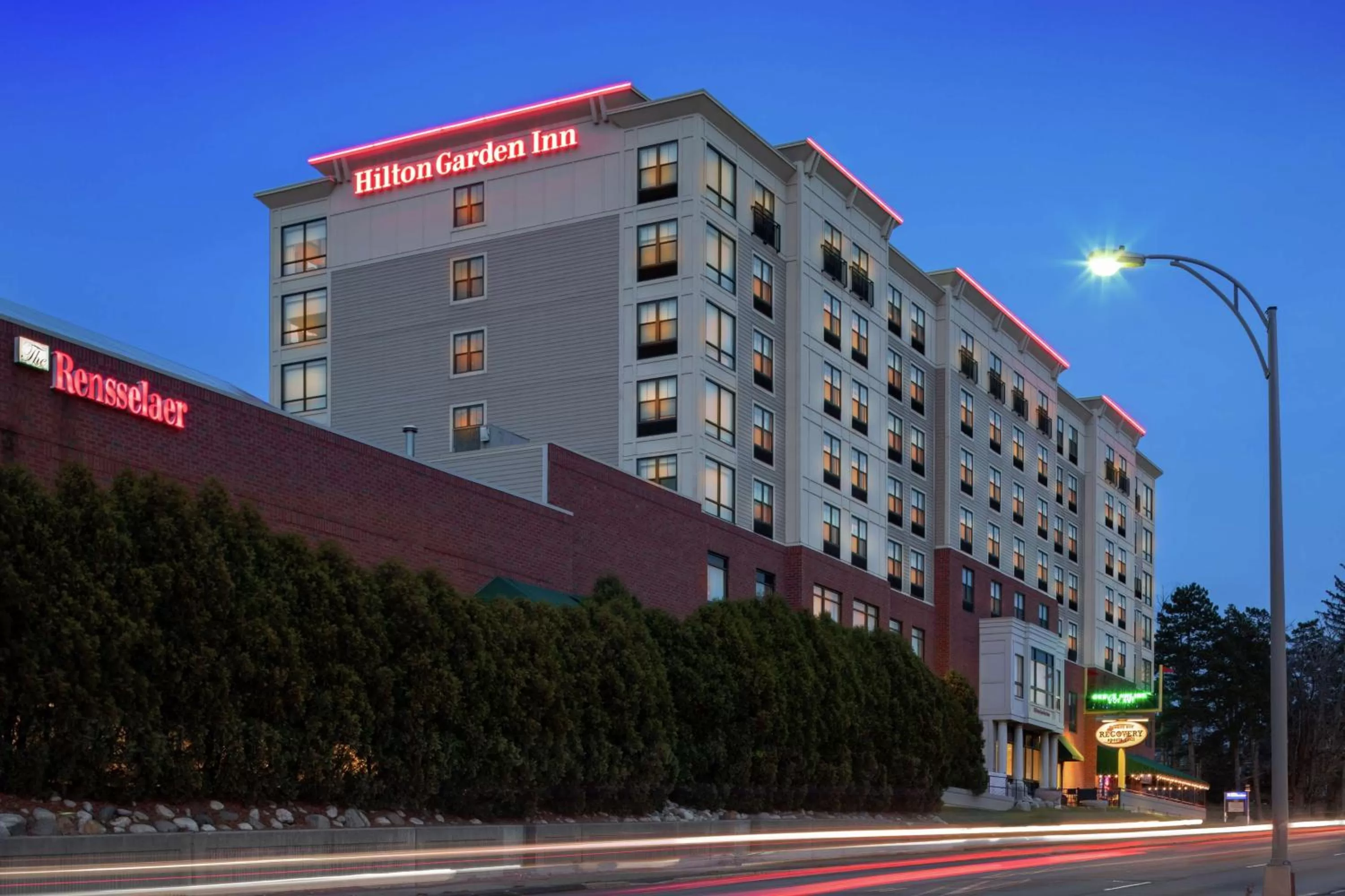 Property building in Hilton Garden Inn Troy