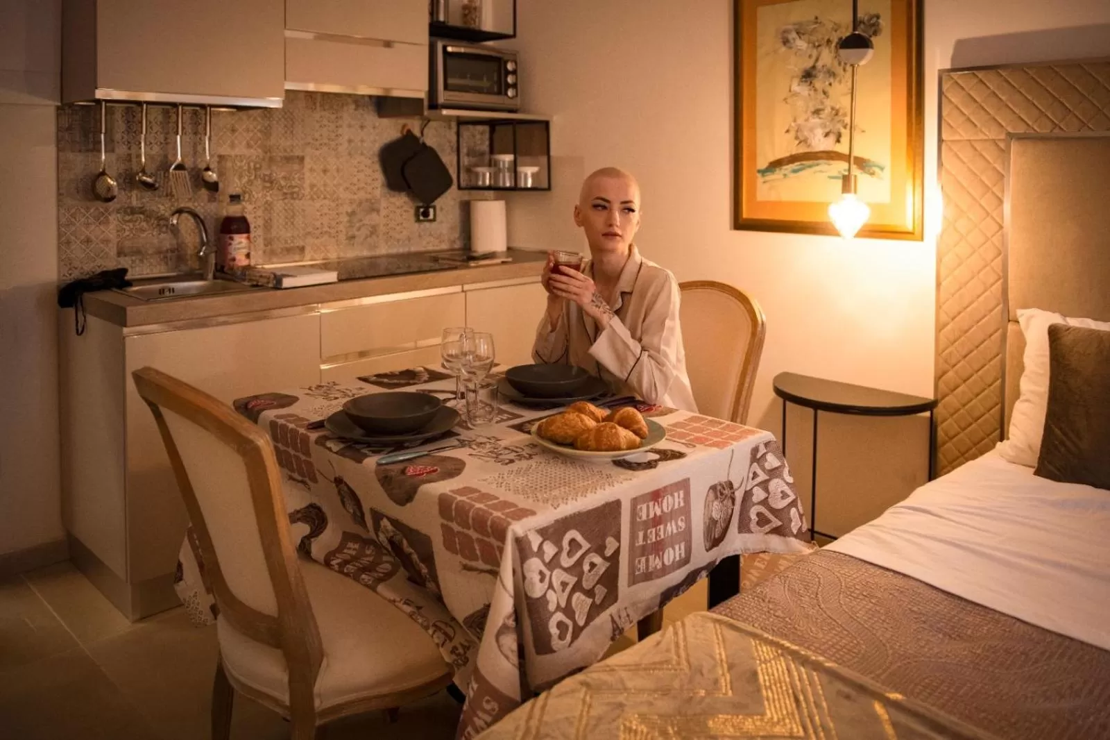 Kitchen or kitchenette, Bed in Boutique Hotel Ferrara
