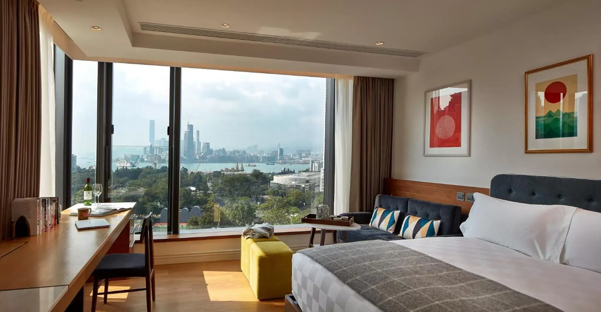 Luxury Studio with Harbor View in Little Tai Hang Luxury Studio with Harbor View in Little Tai Hang
