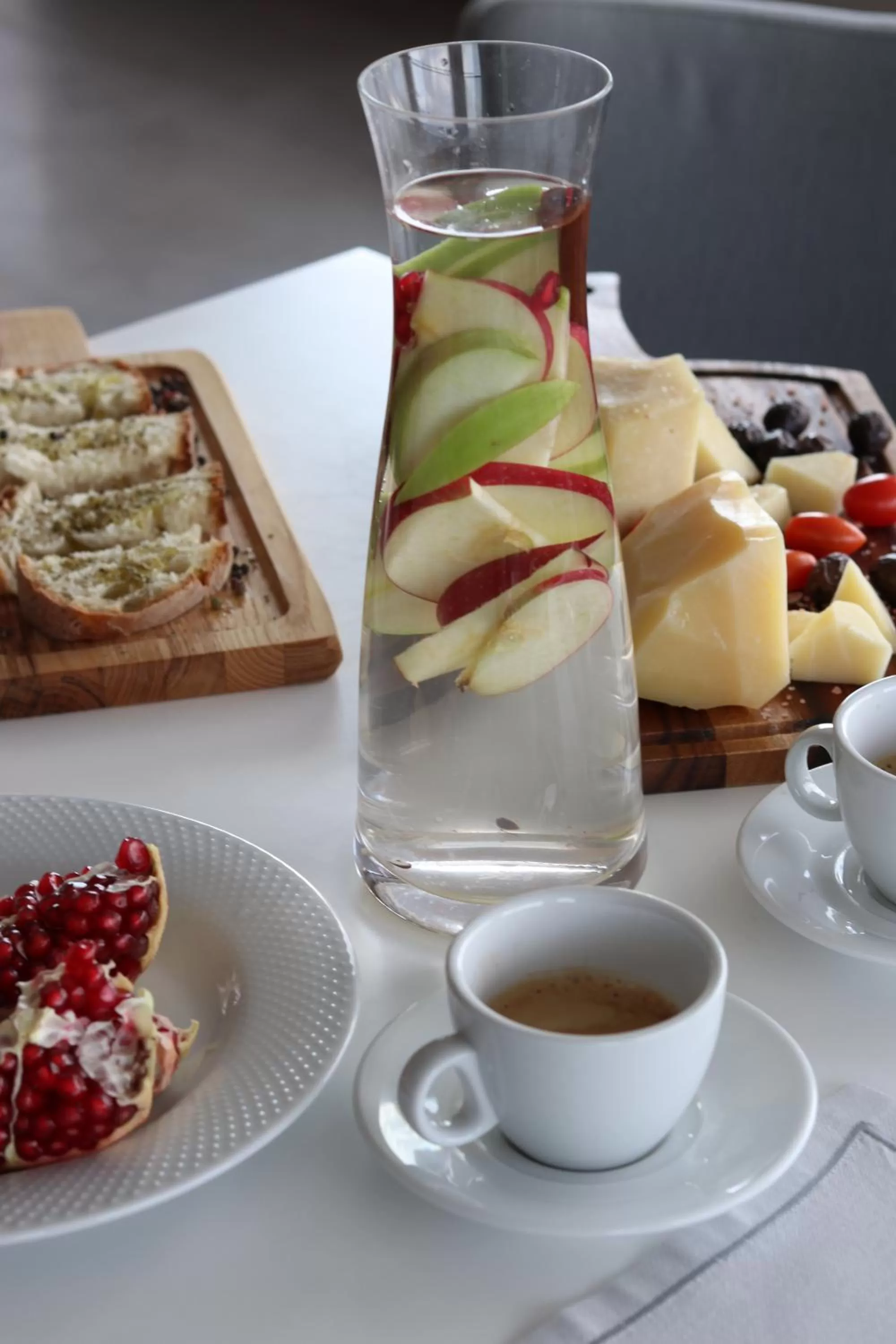 Buffet breakfast in Hotel Grotta