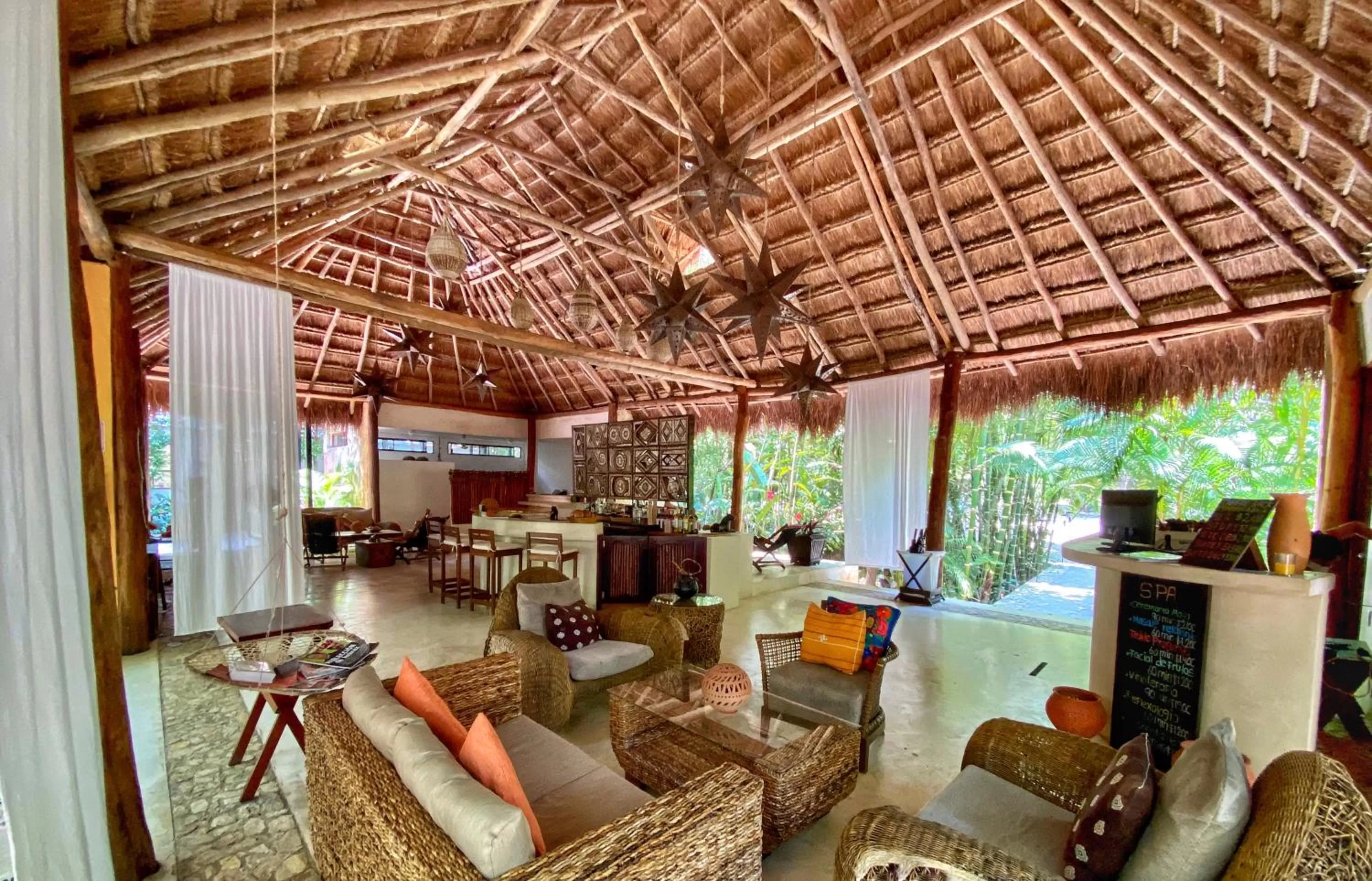 Living room in Piedra de Agua Palenque