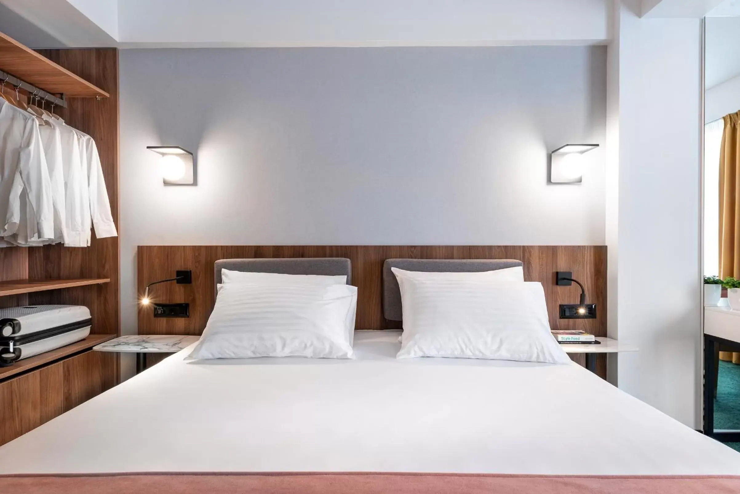 Superior Double Room in Hotel Tim's Superior Double Room in Hotel Tim's