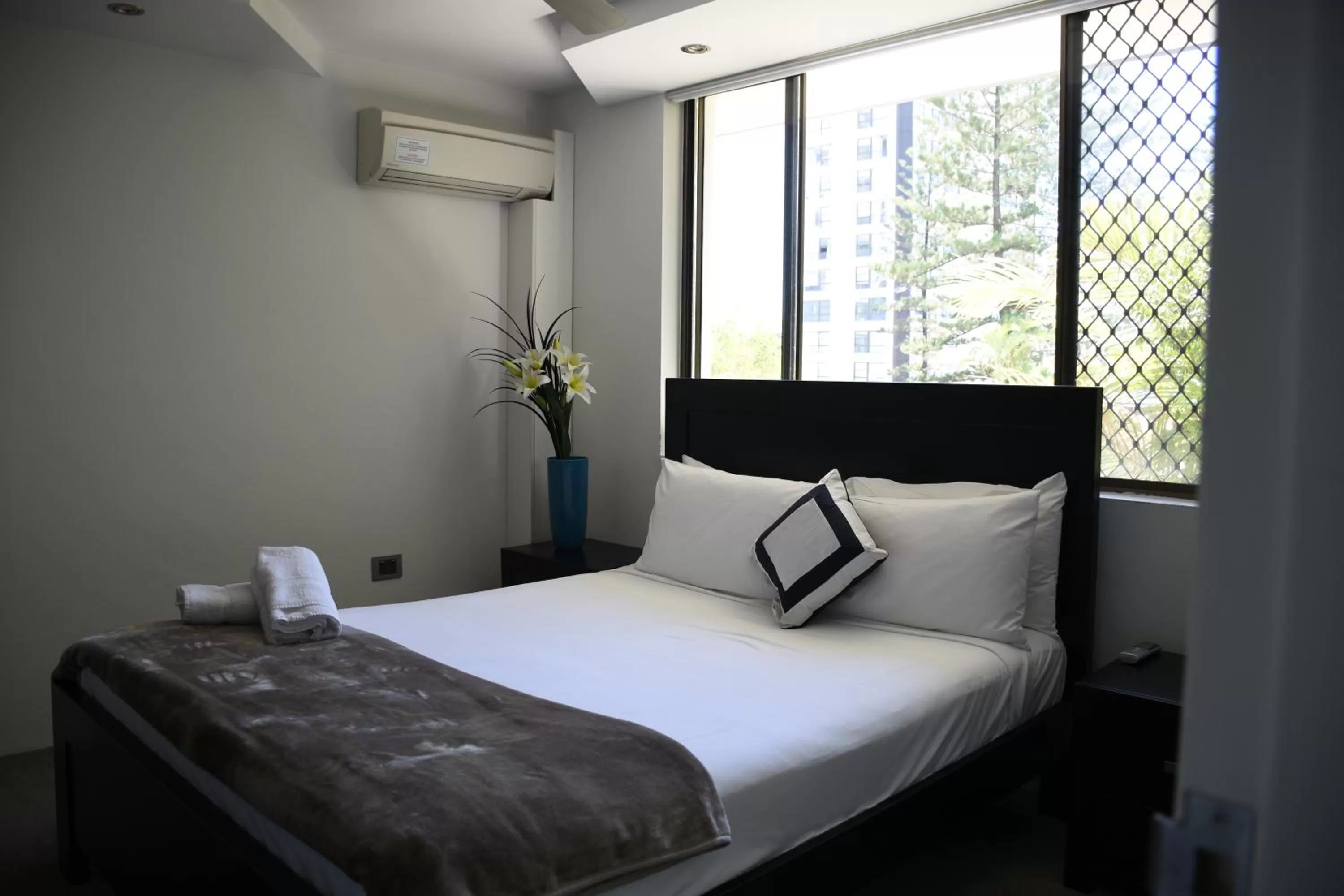 Bed in Copacabana Apartments