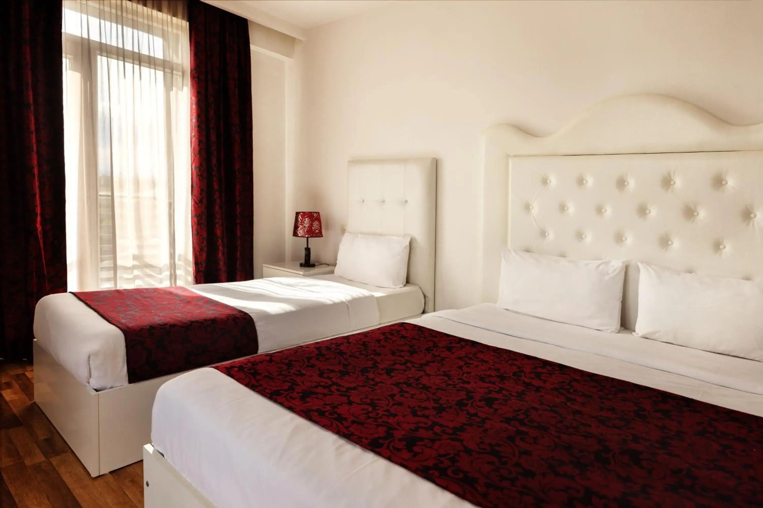 Comfort Triple Room in Hotel Grand Palace Comfort Triple Room in Hotel Grand Palace