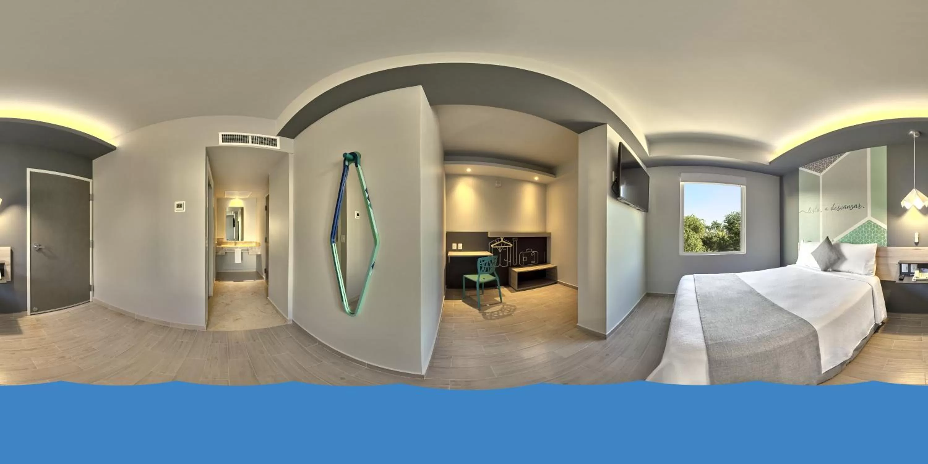 Photo of the whole room in One Acapulco Diamante