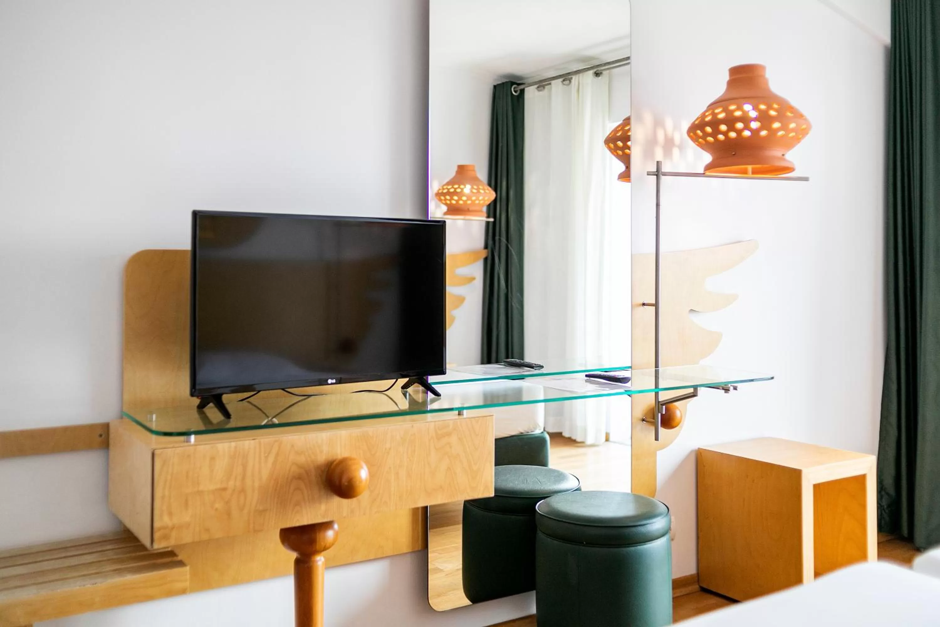 TV and multimedia in Hotel Ponta Delgada