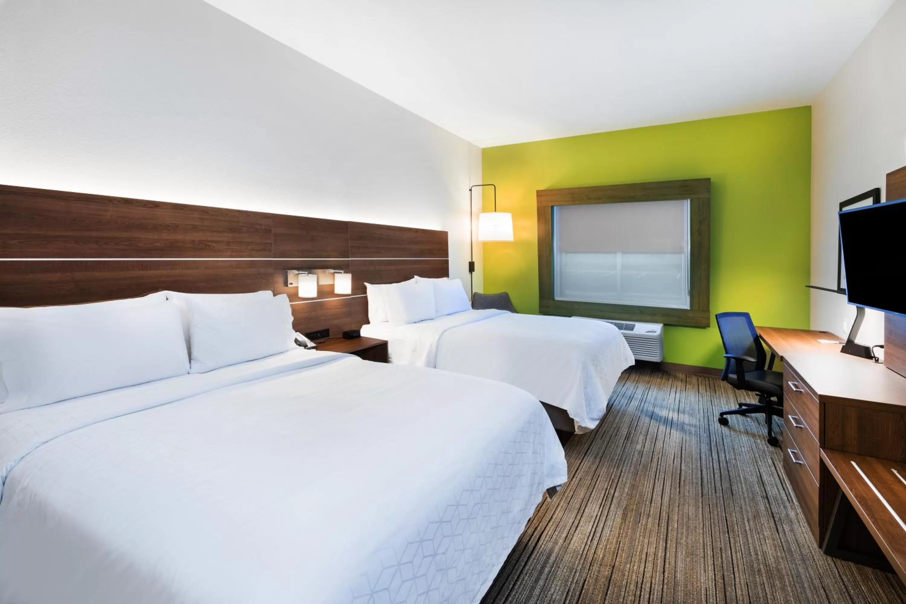 Holiday Inn Express & Suites Junction by IHG
