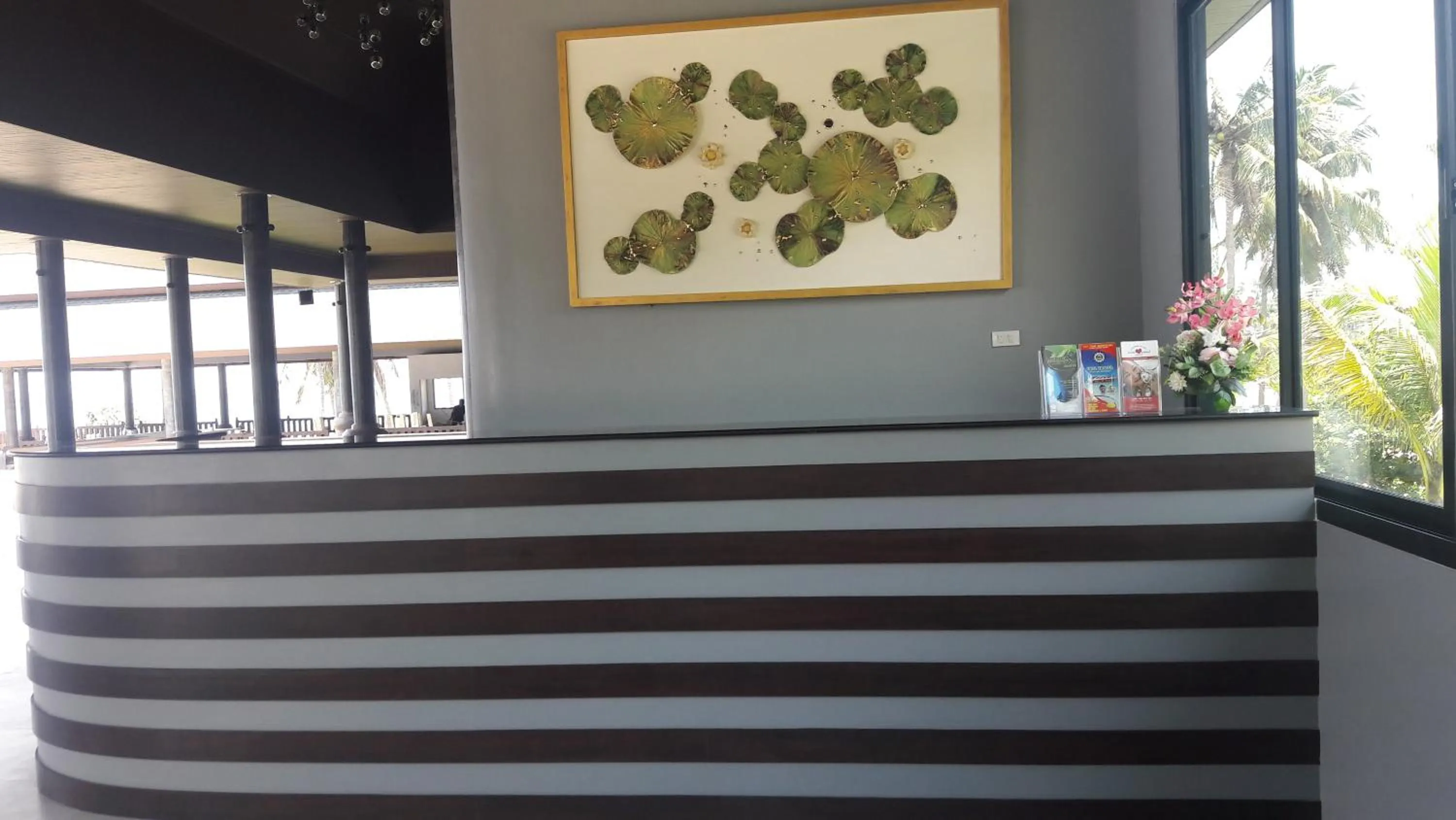 Lobby or reception in Lanta Corner Resort