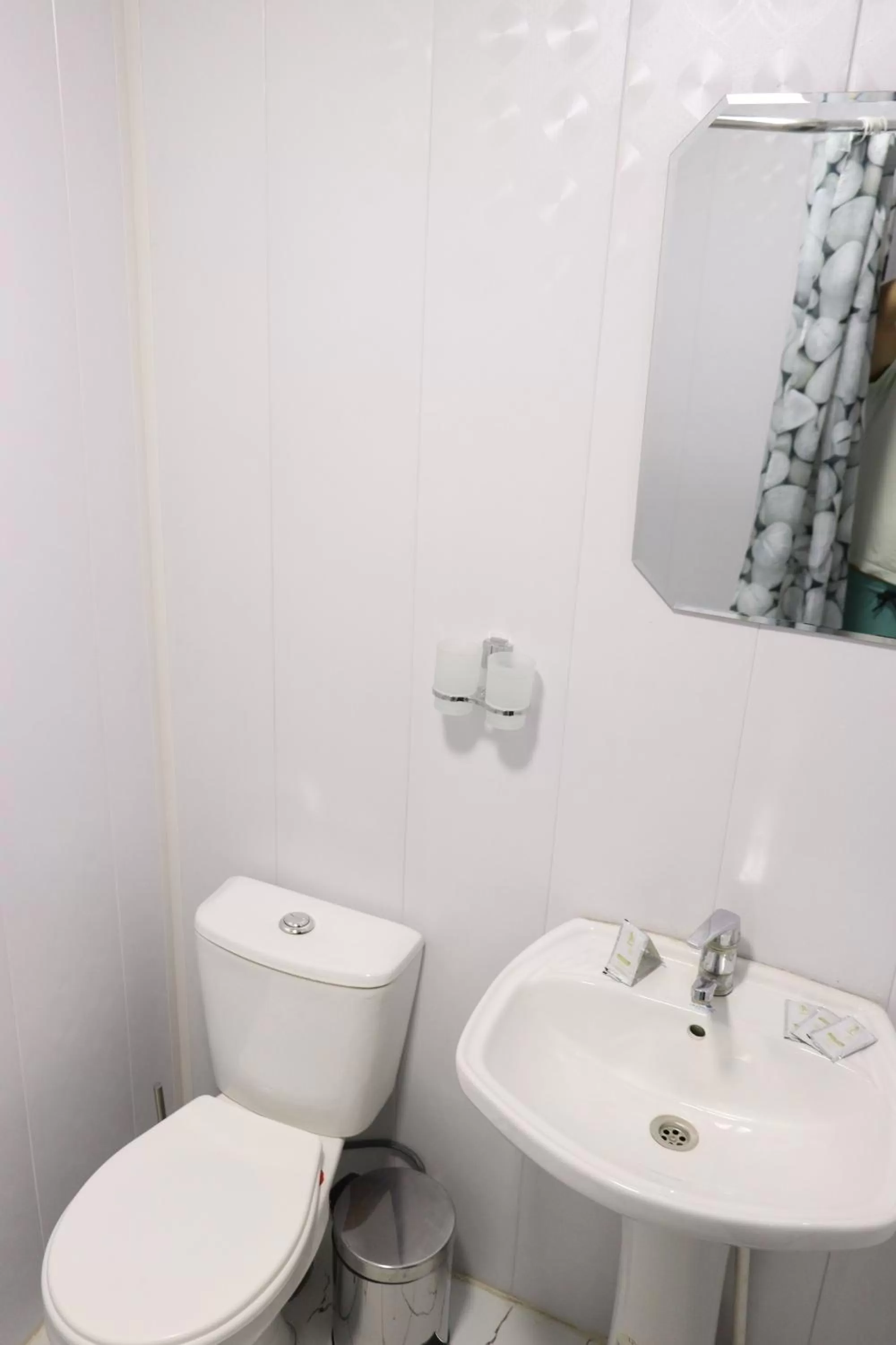 Shower, Bathroom in Al Bukhari