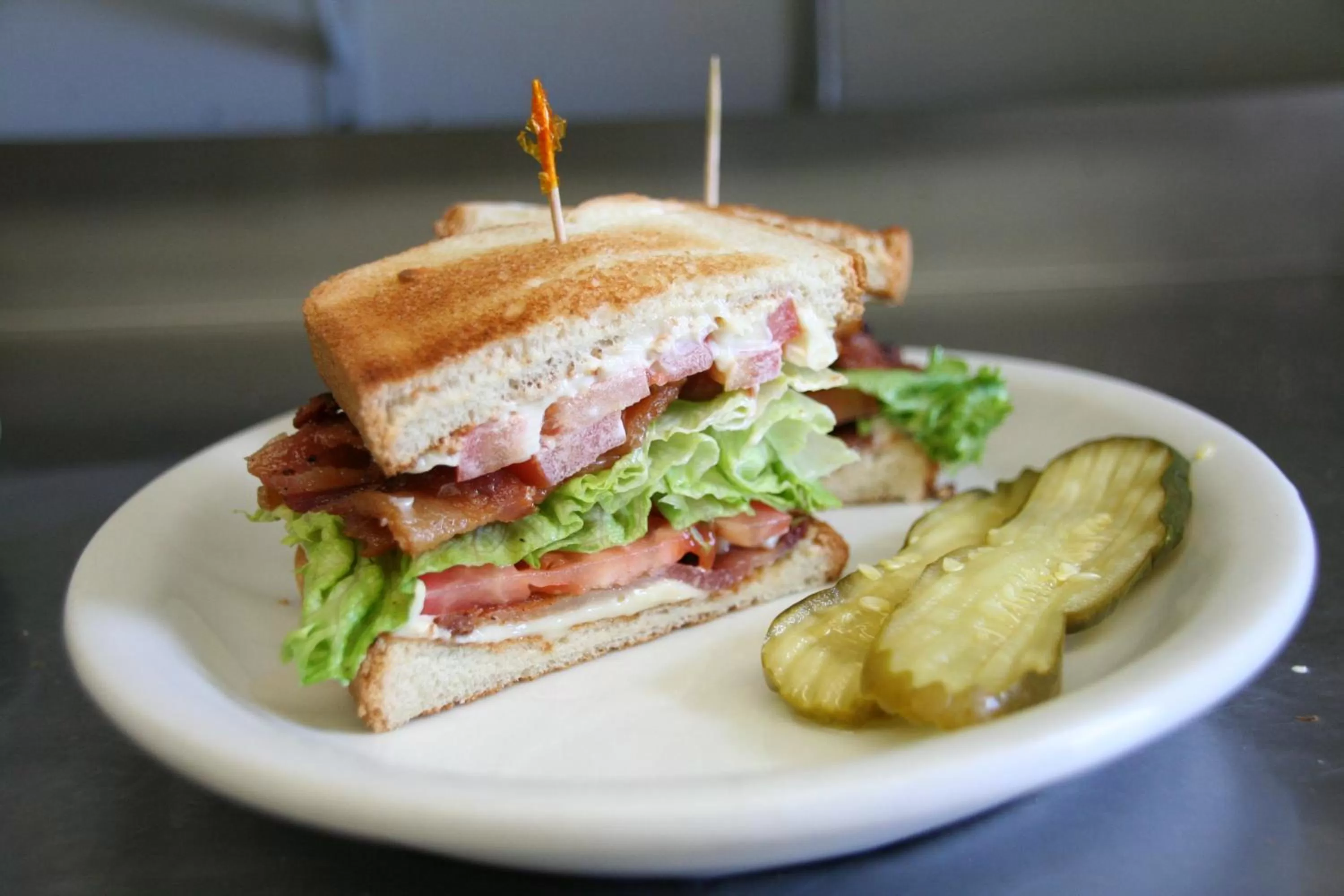 Restaurant/places to eat, Food in Boulder Inn