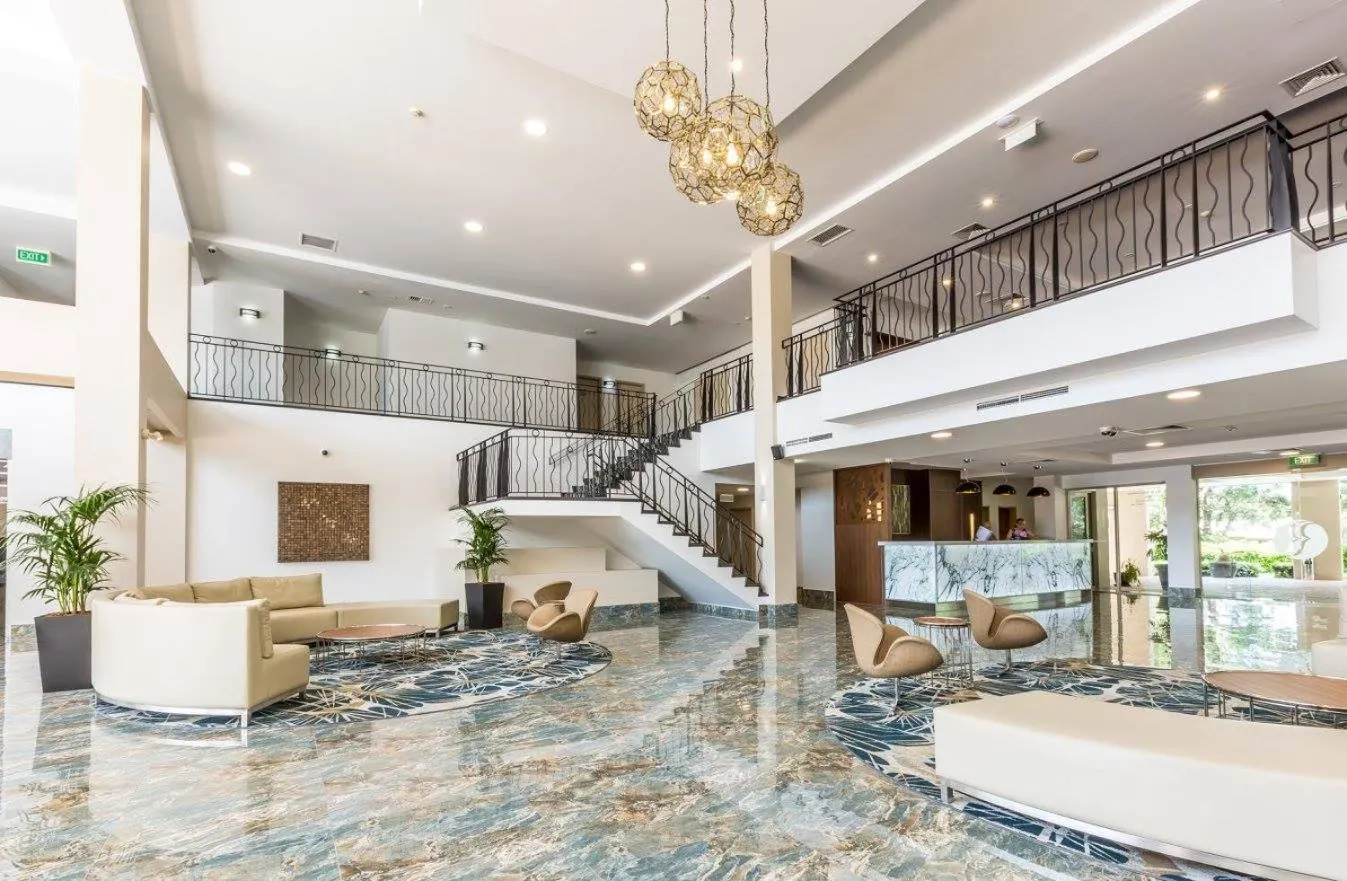 Lobby or reception in Hope Harbour Hotel