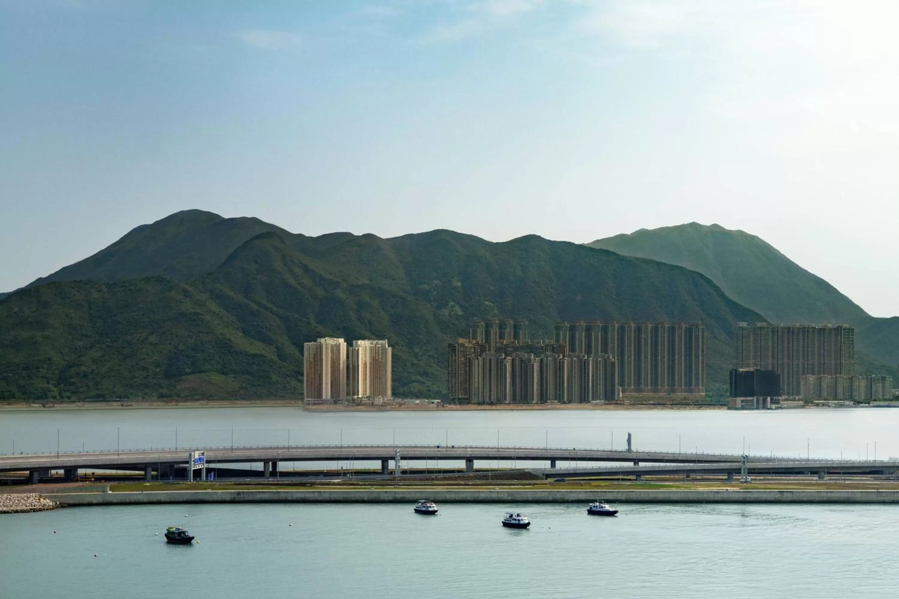 Photo of the whole room in Hong Kong SkyCity Marriott Hotel