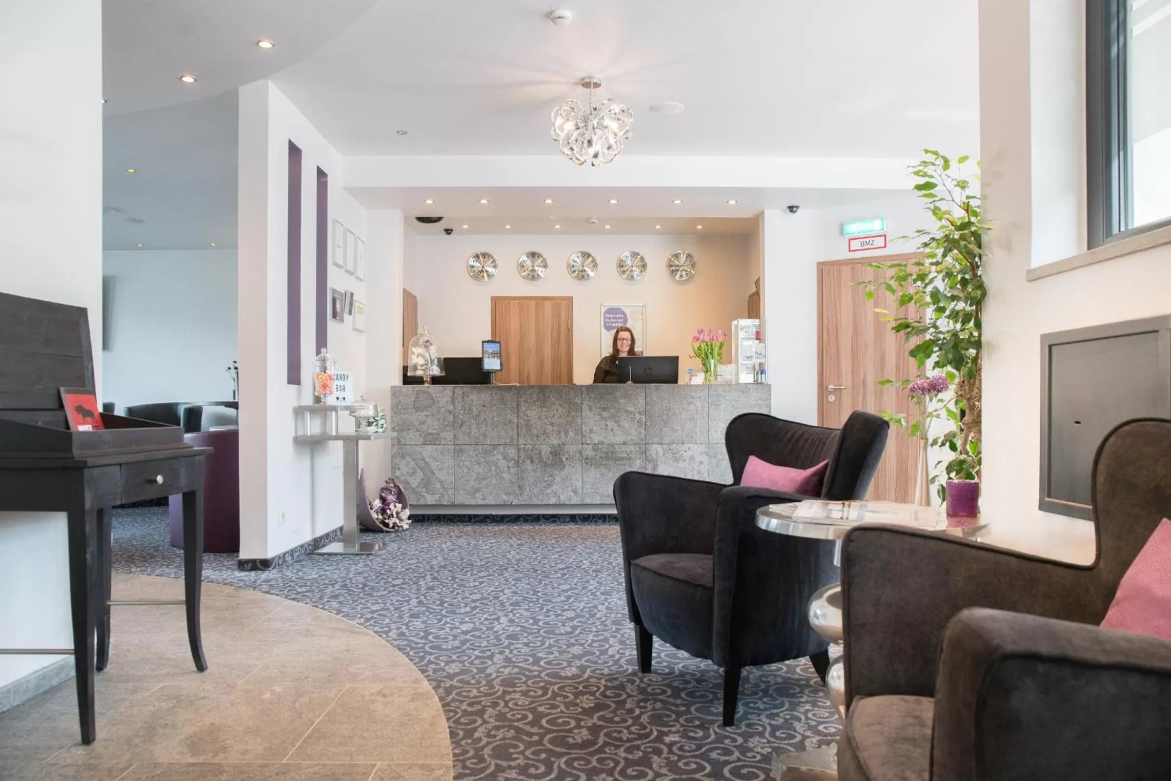 Lobby or reception in Best Western City Hotel Pirmasens