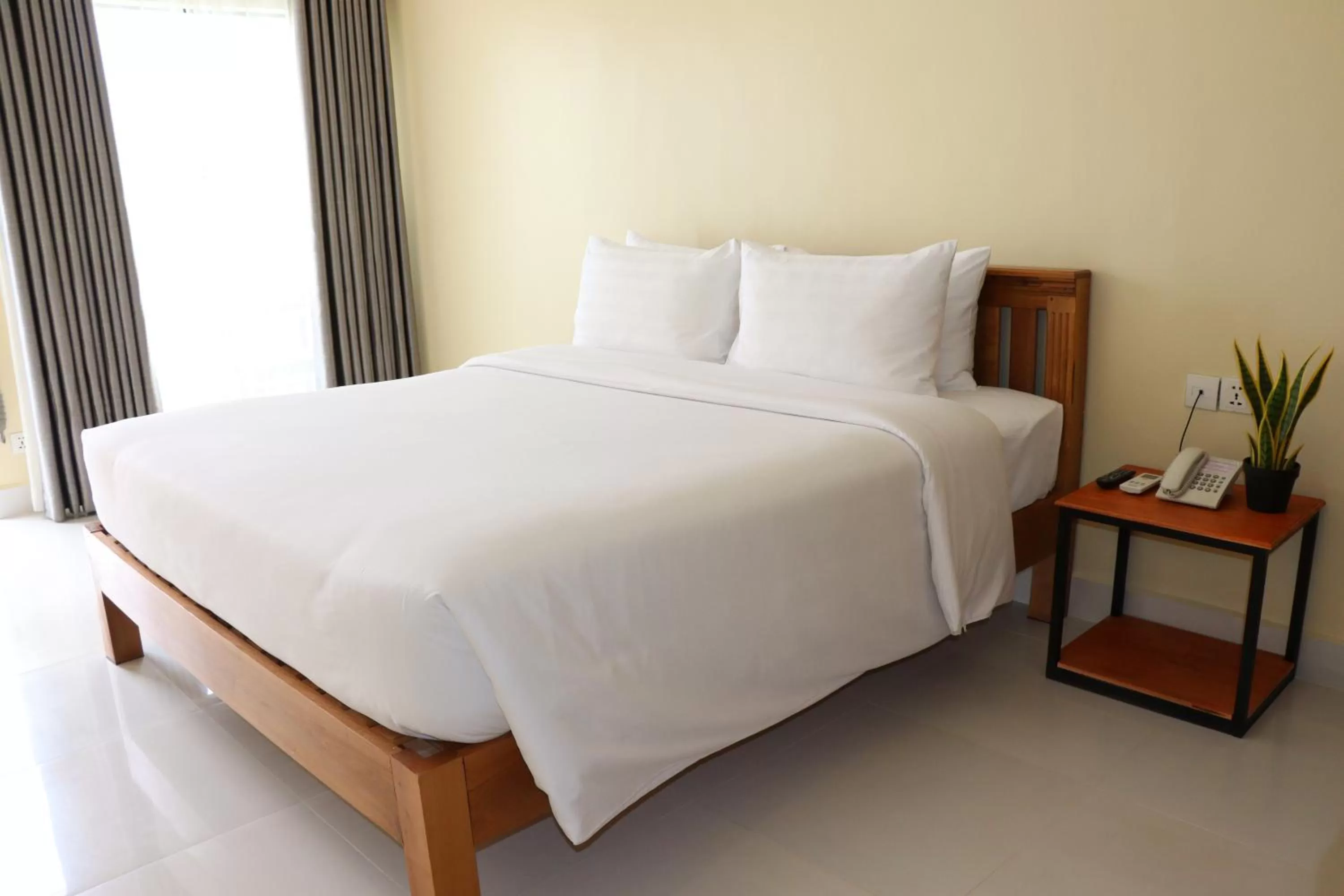 Property building, Bed in Landing Gold by Amatak