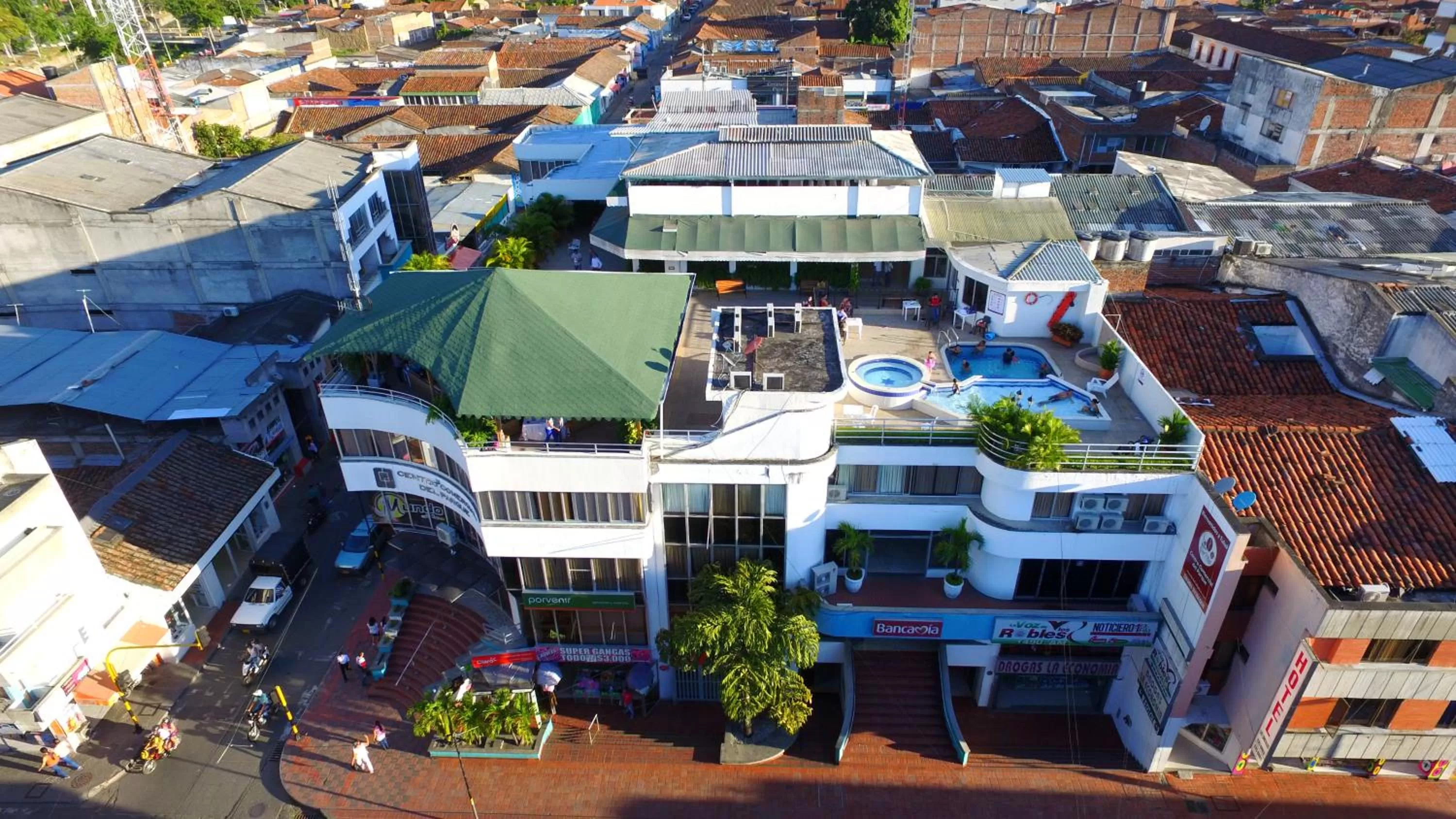 Facade/entrance, Bird's-eye View in Hotel Cafe Plaza