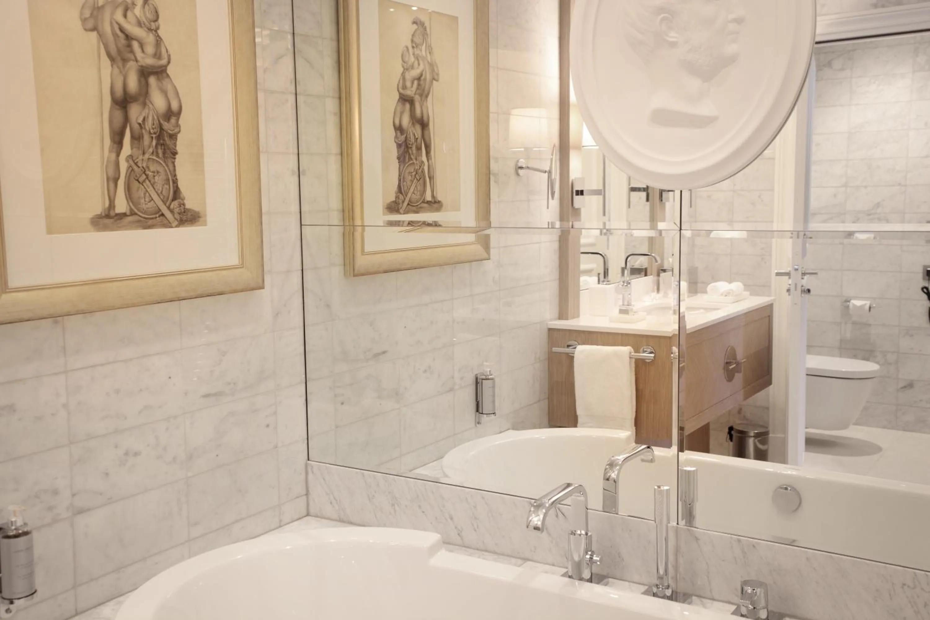 Bathroom in Hôtel Alchimy