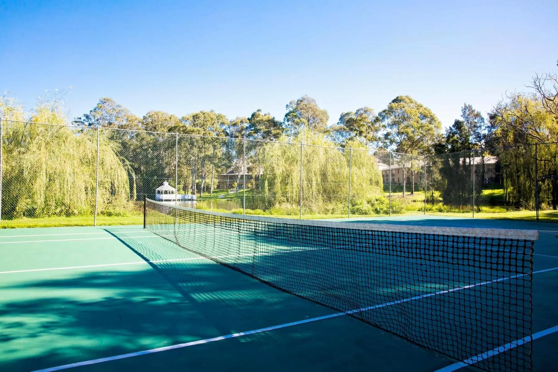 Tennis court in Lincoln Downs Resort Batemans Bay