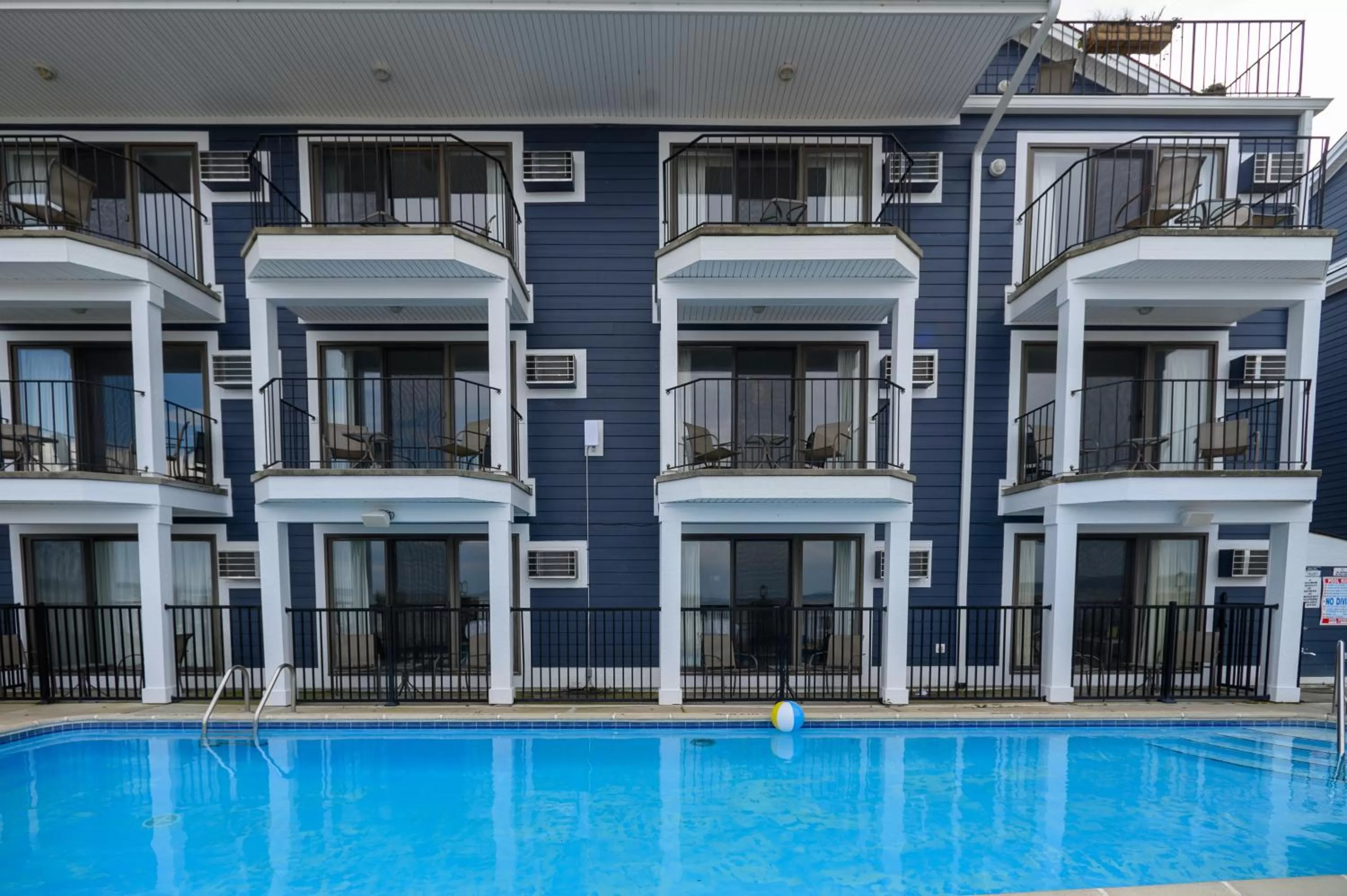 Property building in Pointes North Beachfront Resort Hotel