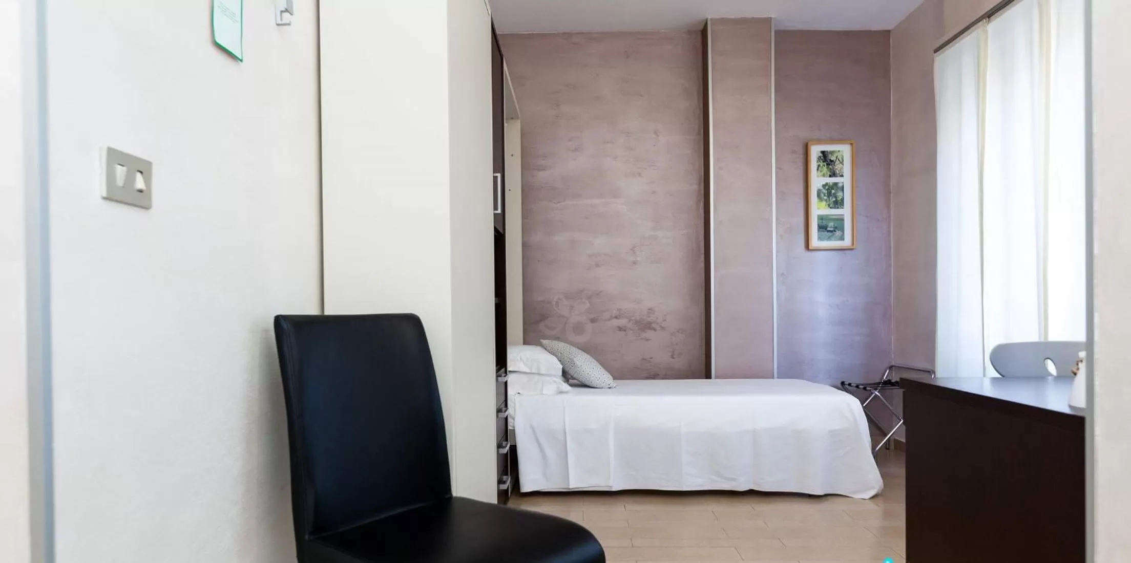 Other, Bed in Hotel Lis