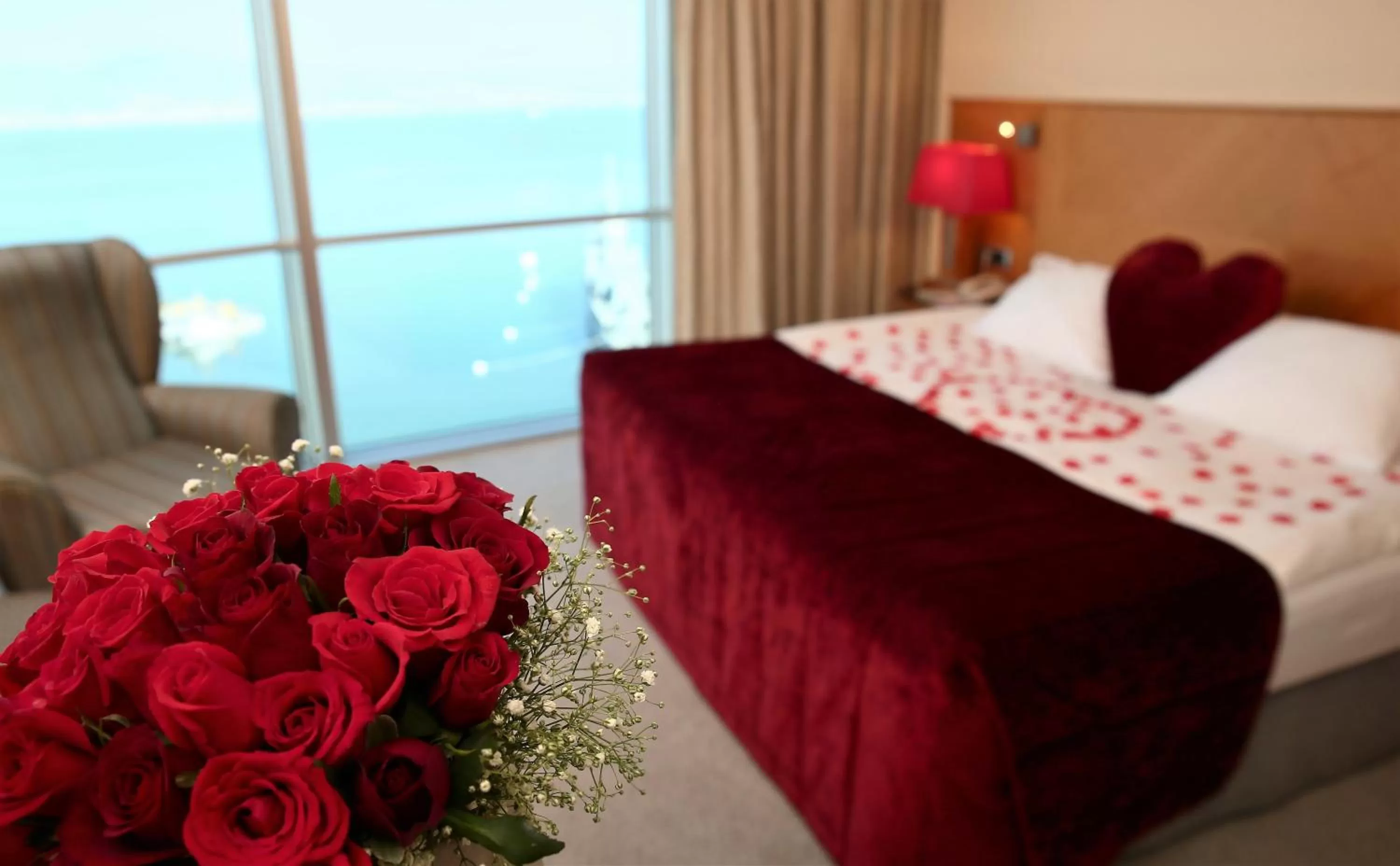 Day, Bed in Wyndham Grand Izmir Ozdilek Thermal & Spa