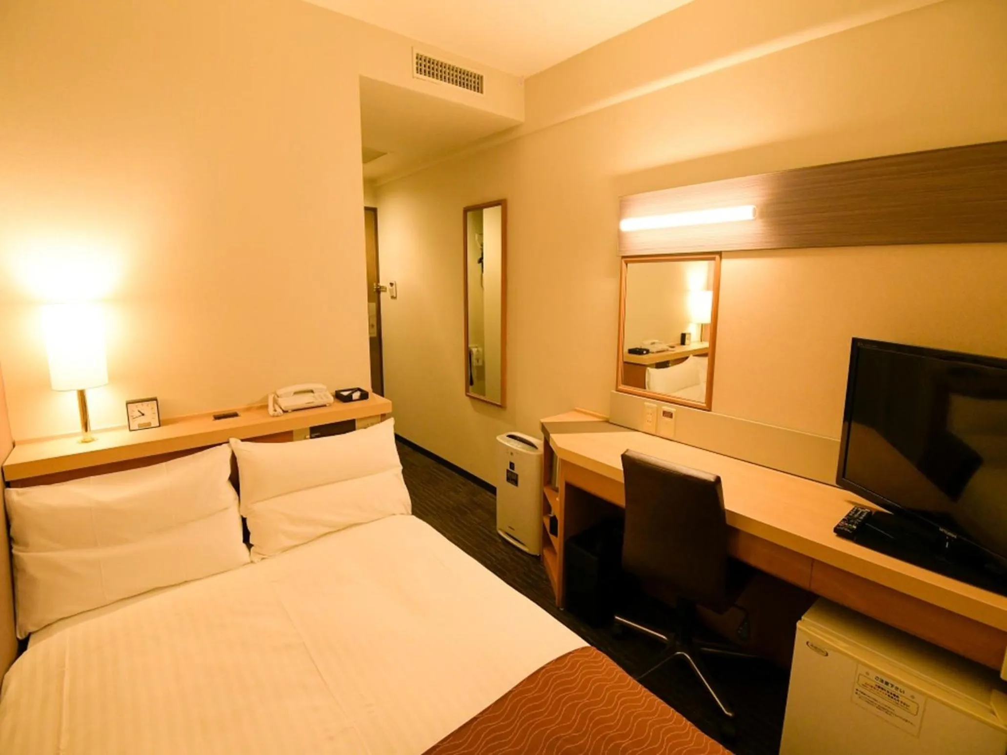 Bed in Via Inn Shin Osaka West