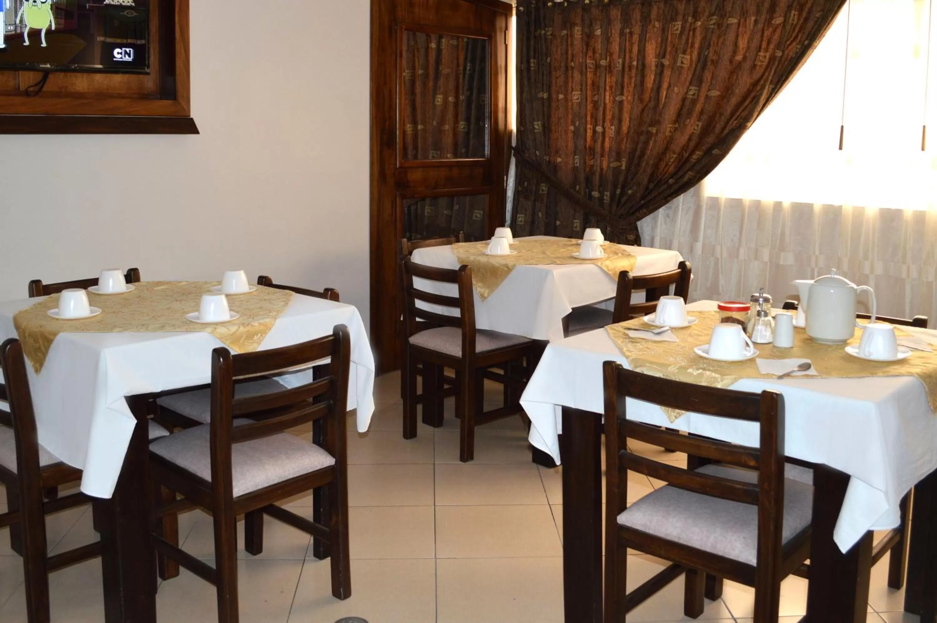 Lounge or bar, Restaurant/Places to Eat in Hotel Plaza Victoria