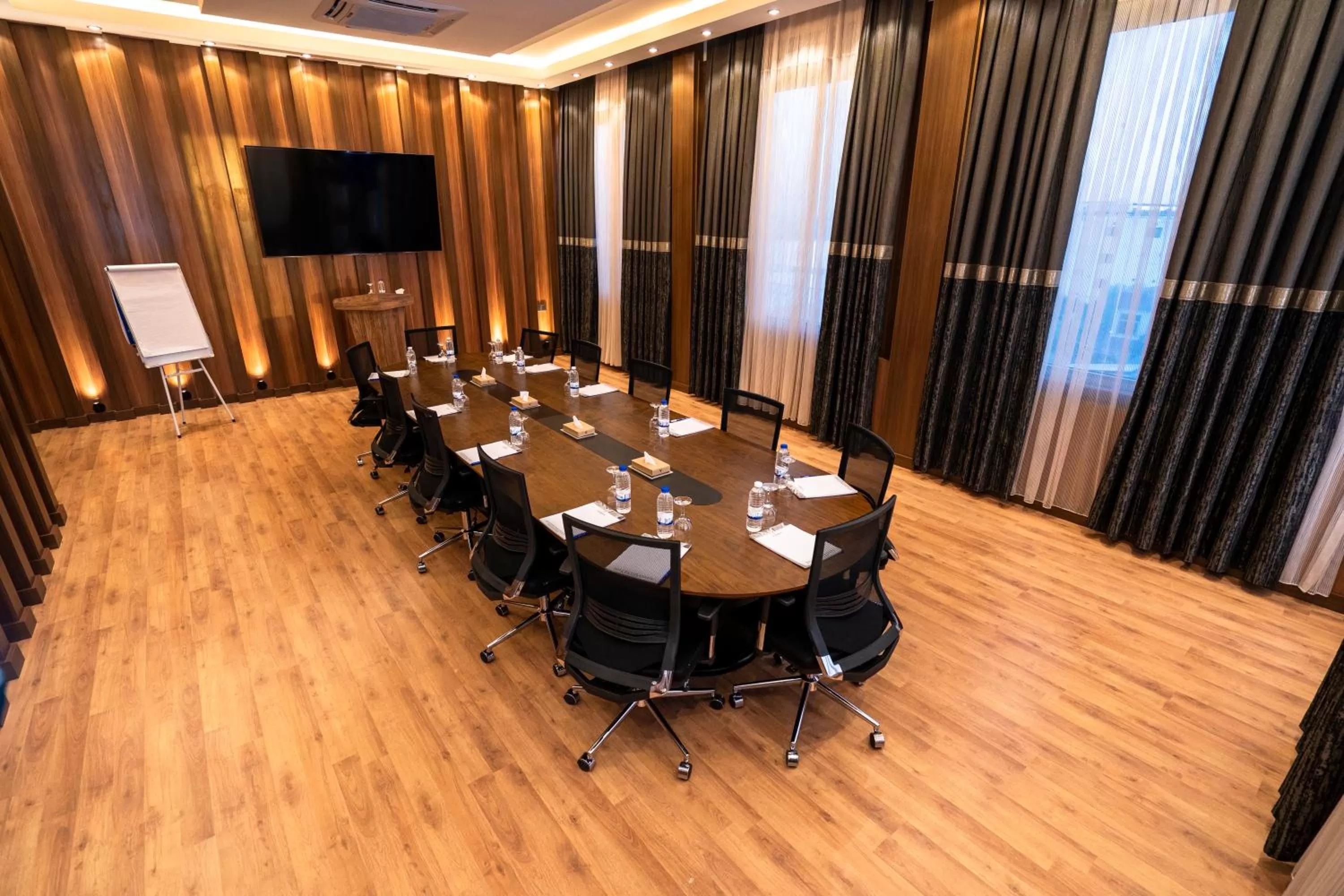Meeting/conference room in Al Yarmouk International Hotel