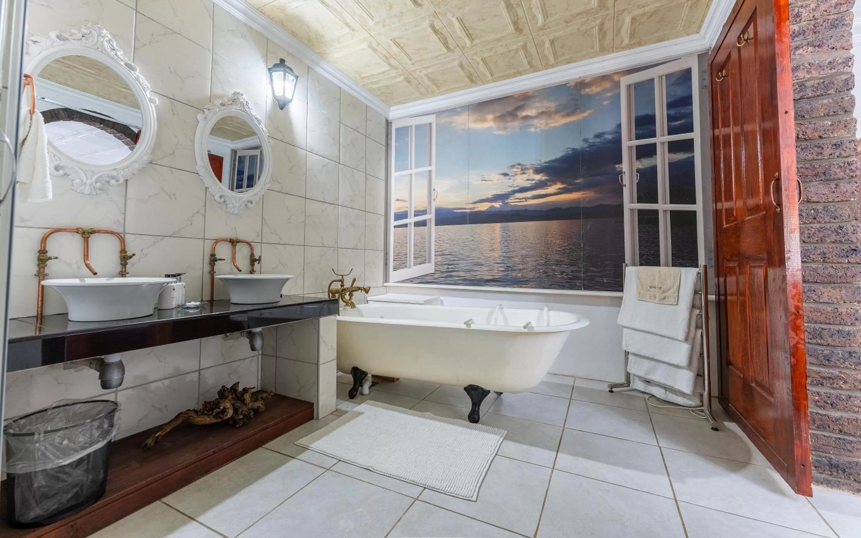 Bathroom in Aquaelberg Place