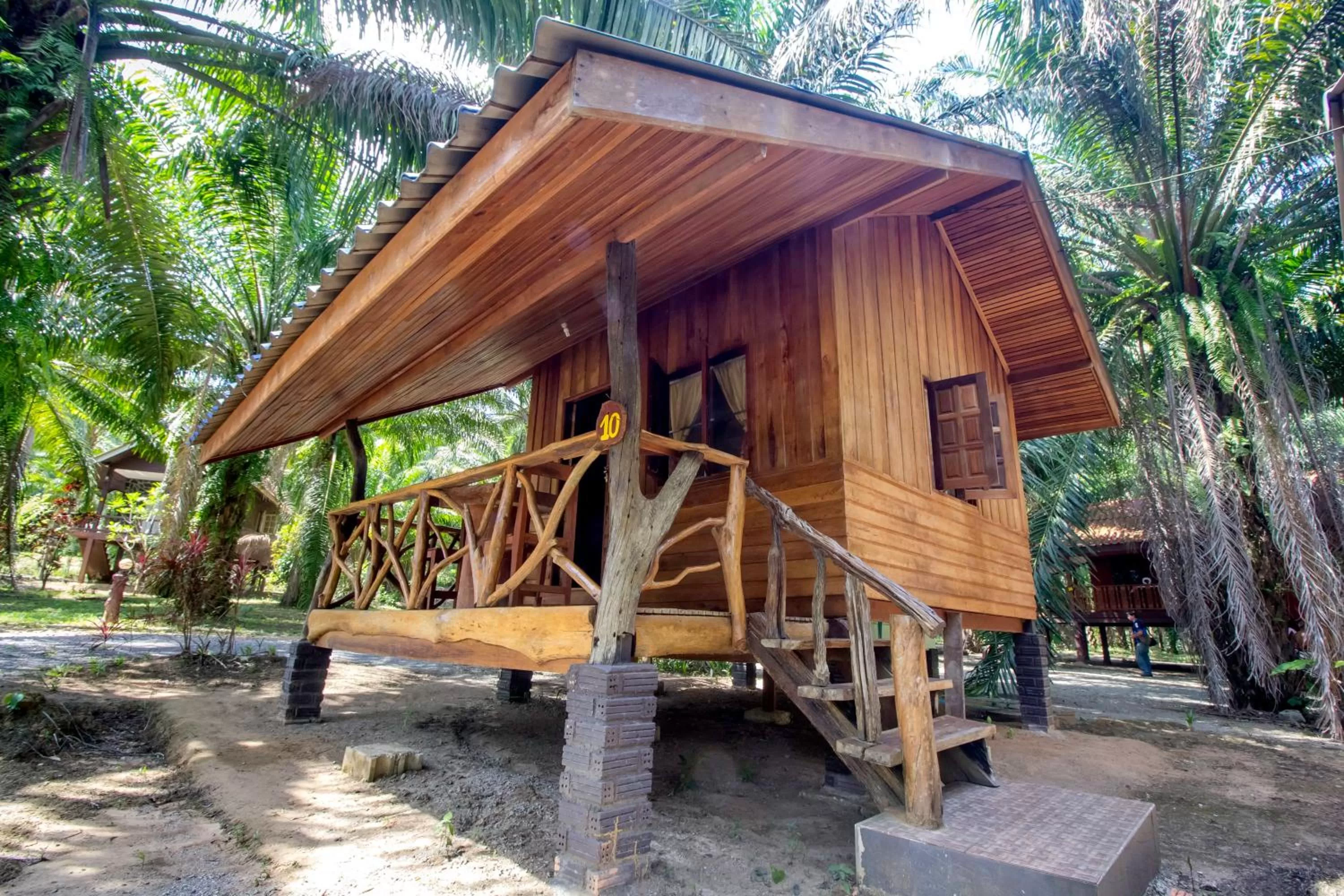 Khao Sok Palmview Resort