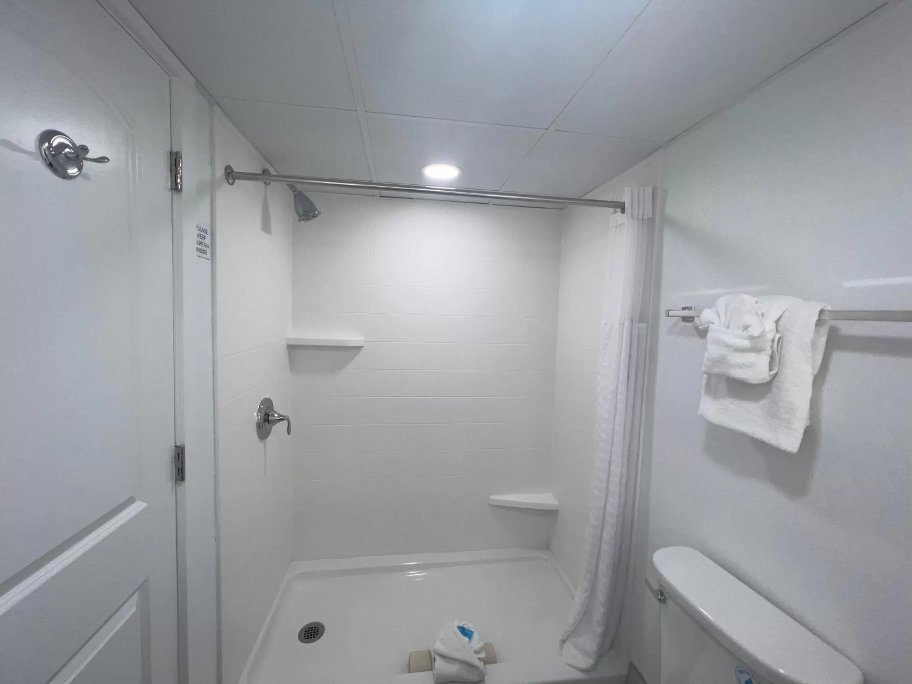 Property building in Tropical Seas Hotel