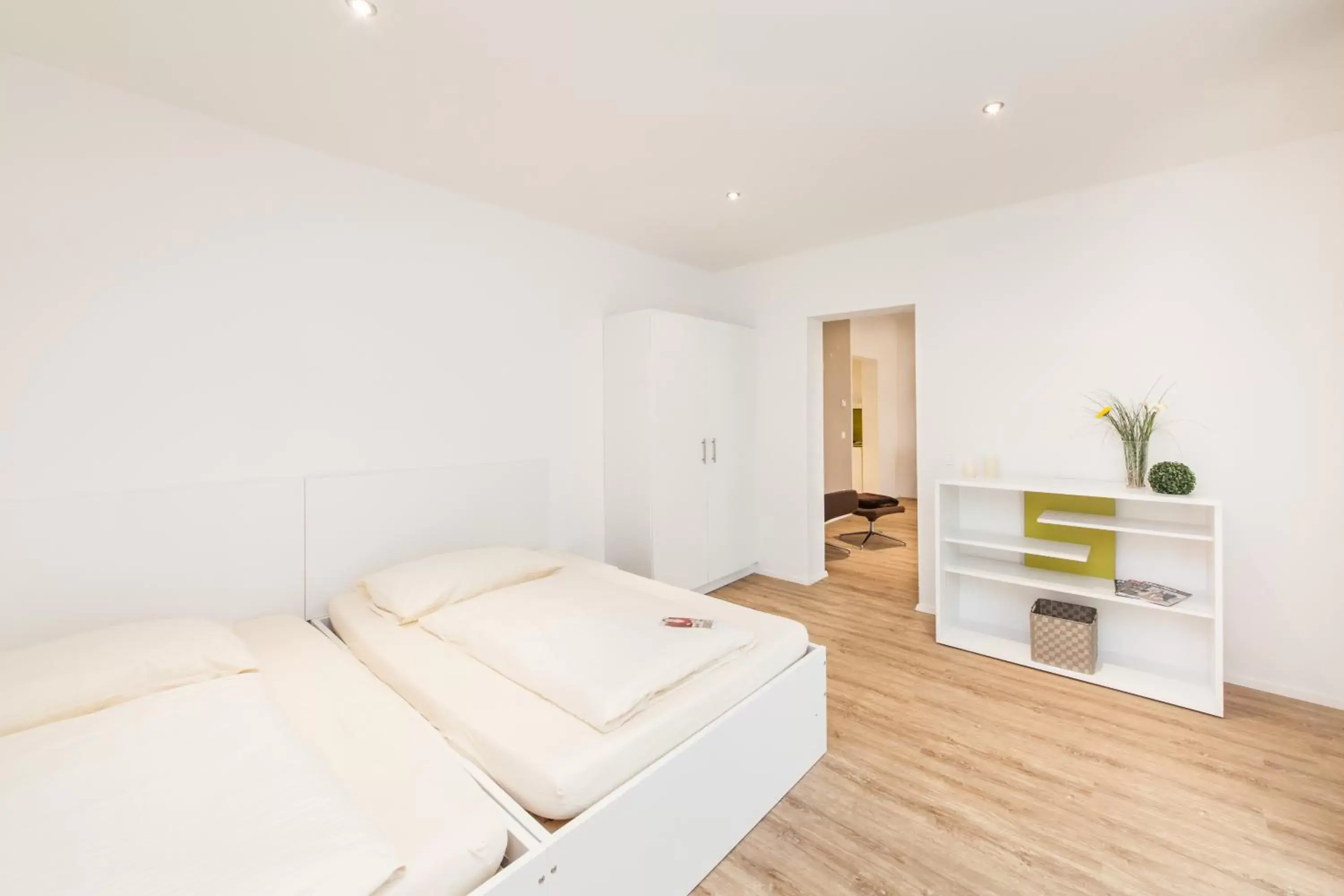 Large Double Room in acora Fürth Living the City- Apartments Large Double Room in acora Fürth Living the City- Apartments