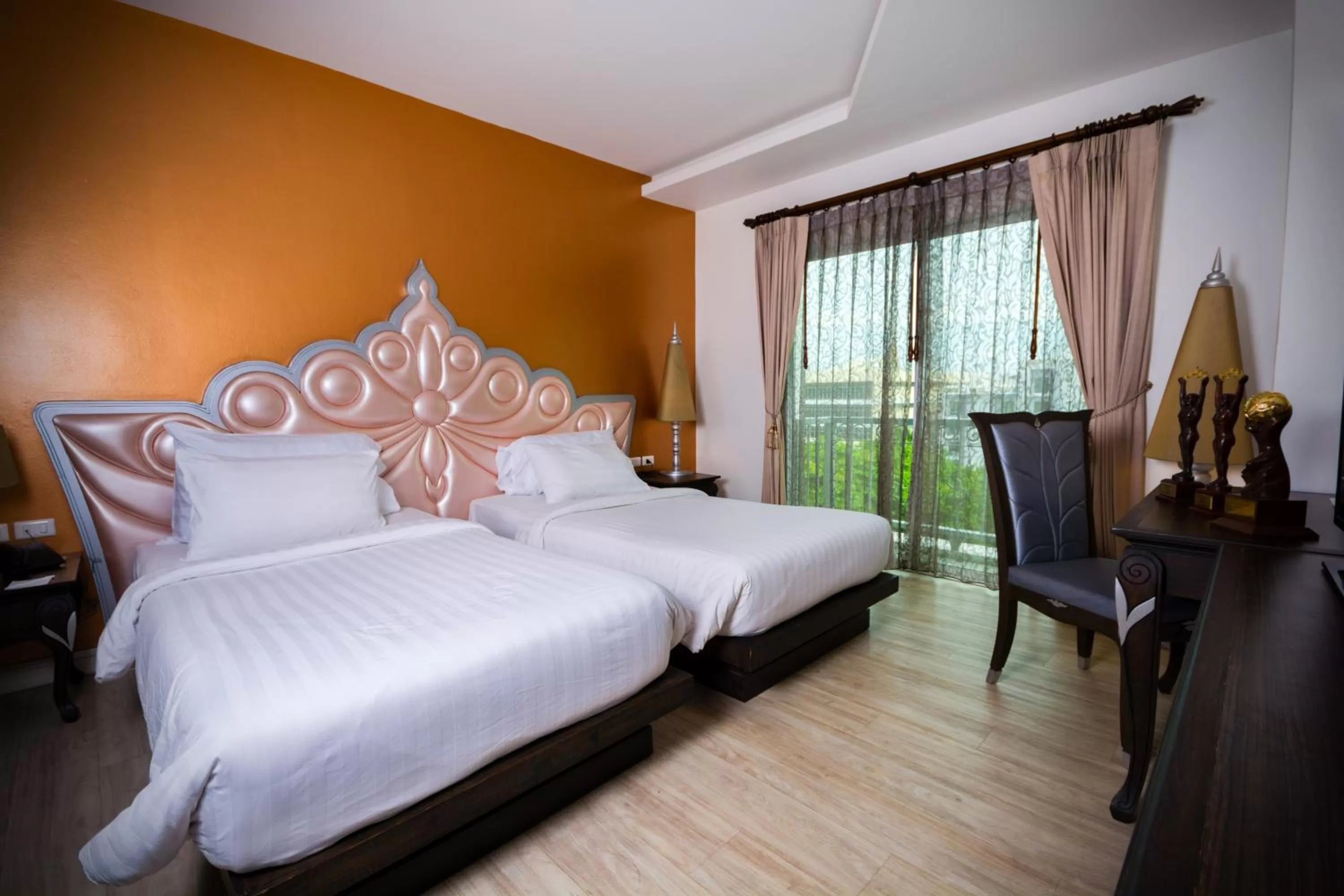 Bed in Chillax Resort