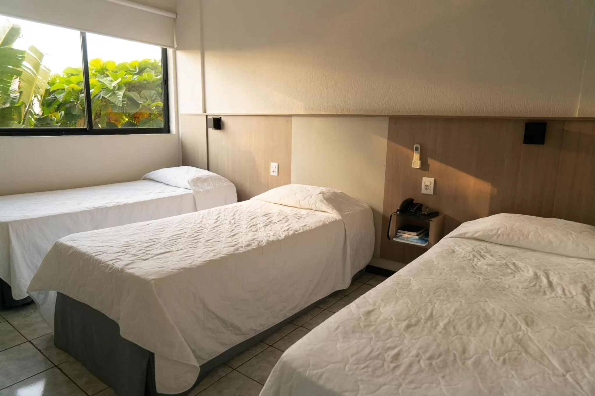 Bed in Iguassu Express Hotel