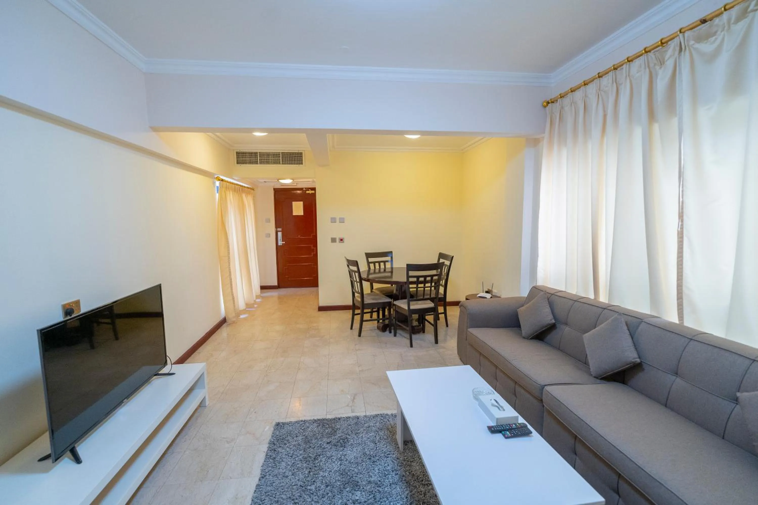 TV and multimedia in Majestic Hotel