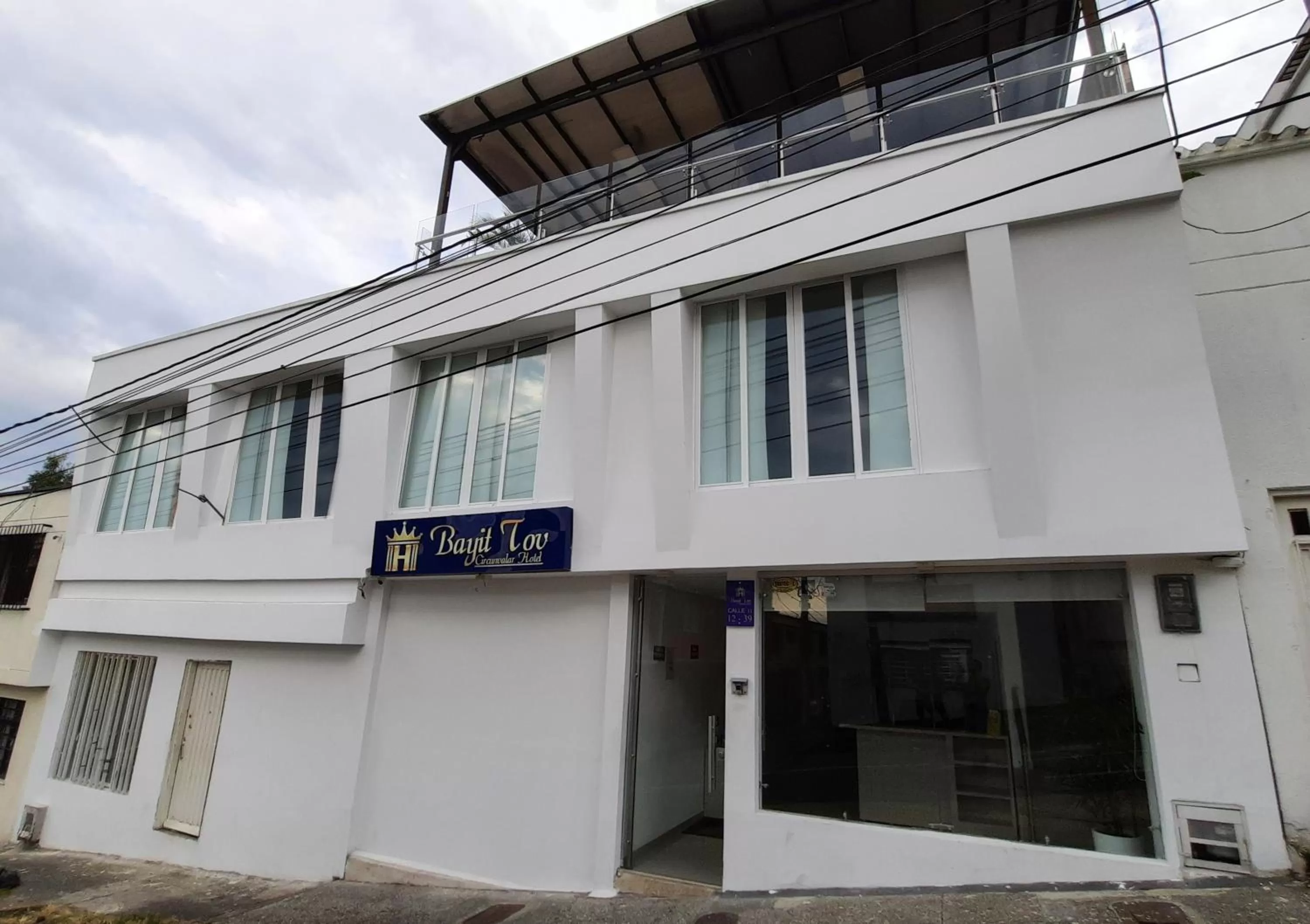 Property Building in Bayit Tov Circunvalar Hotel