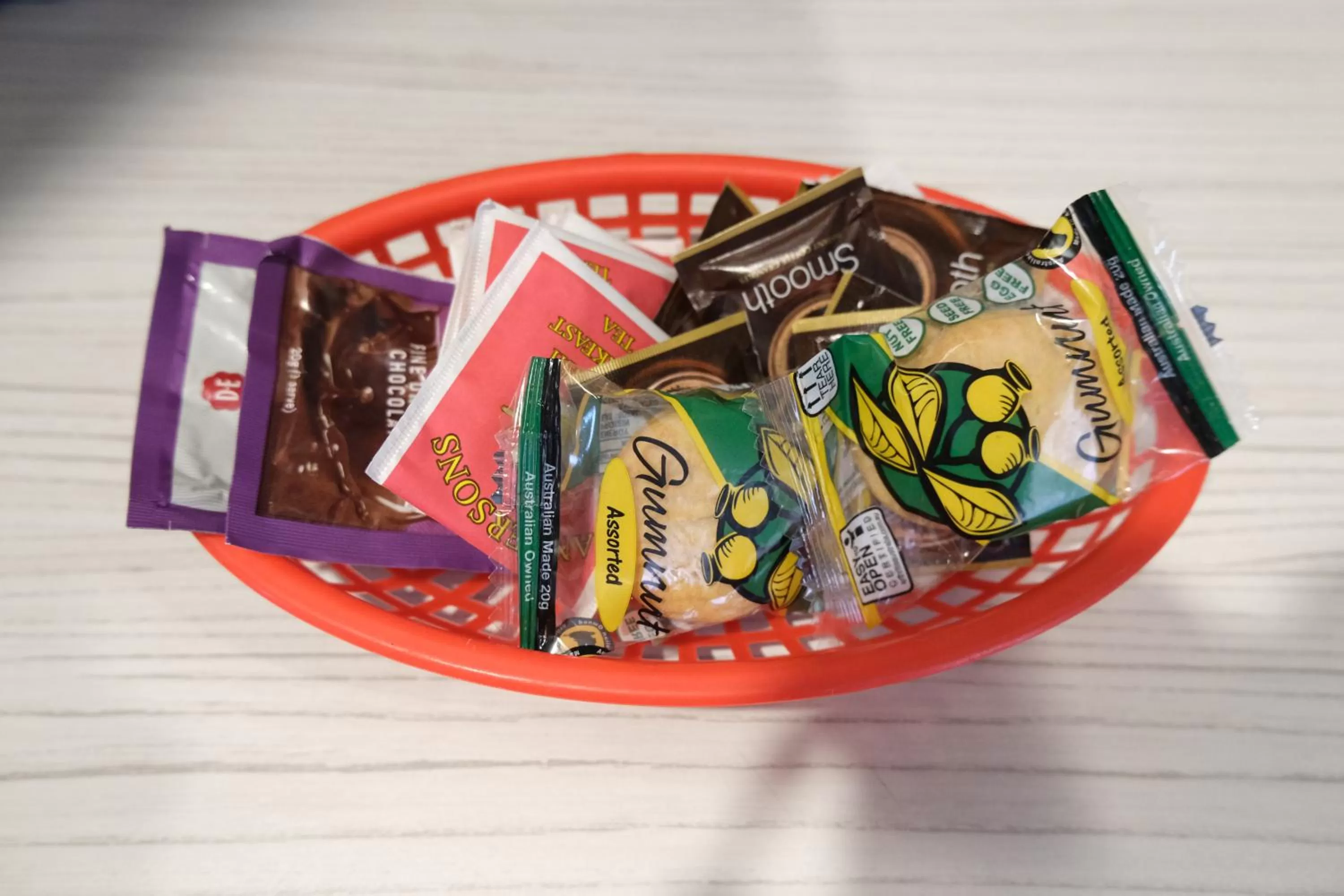 Food and drinks in Sapphire Palms Motel