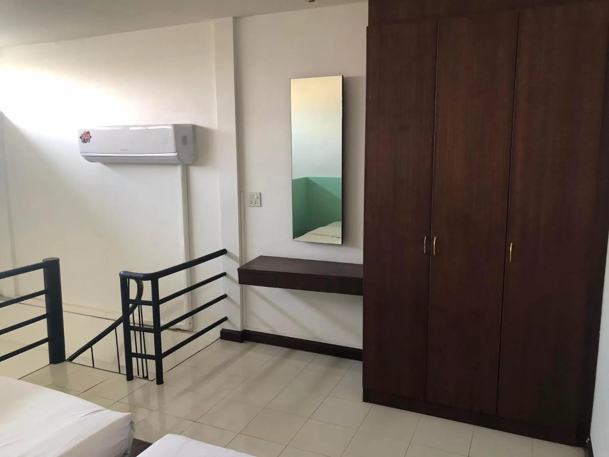 Bed in Floral Shire Suvarnabhumi Airport