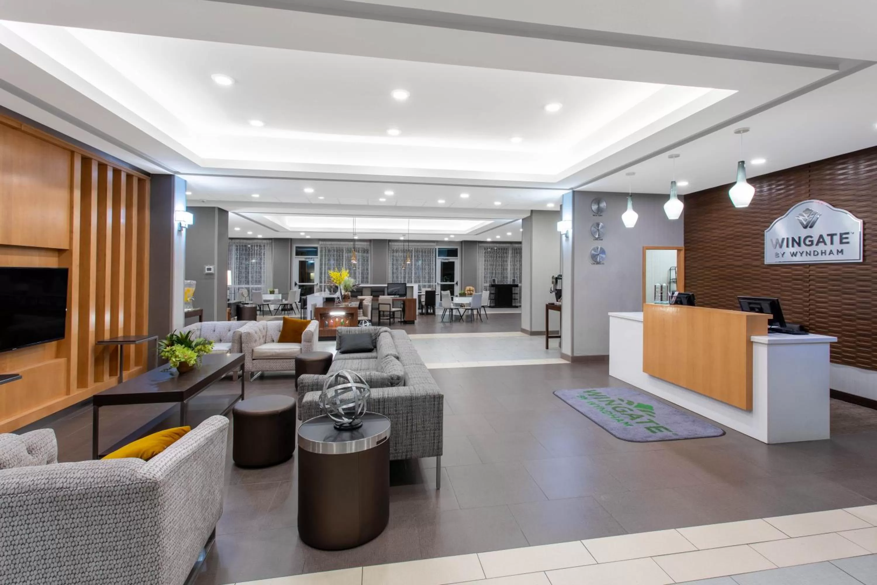 Lobby or reception in Hawthorn Extended Stay by Wyndham Loveland